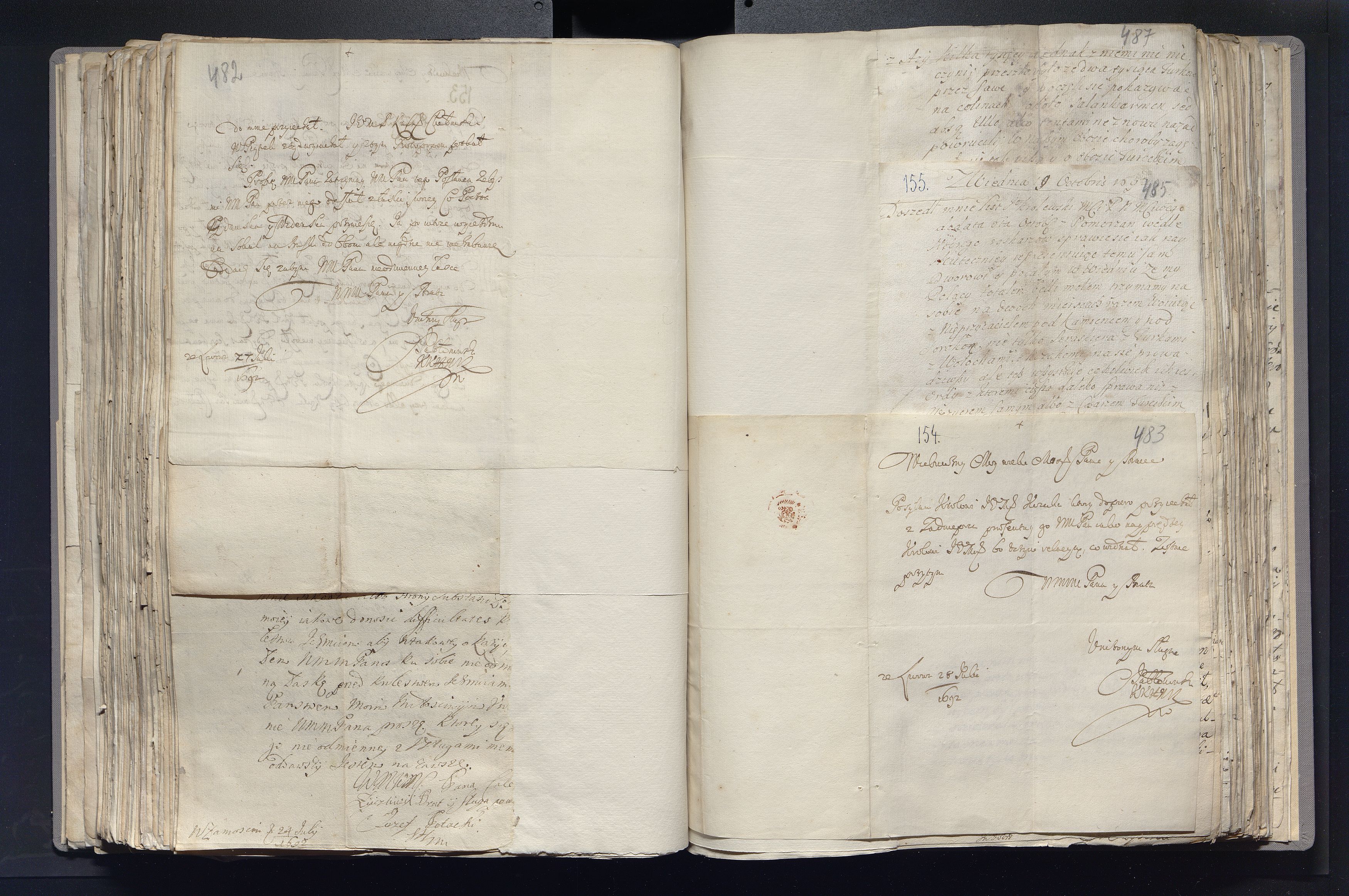 1_335_0_0_163a-22_0242