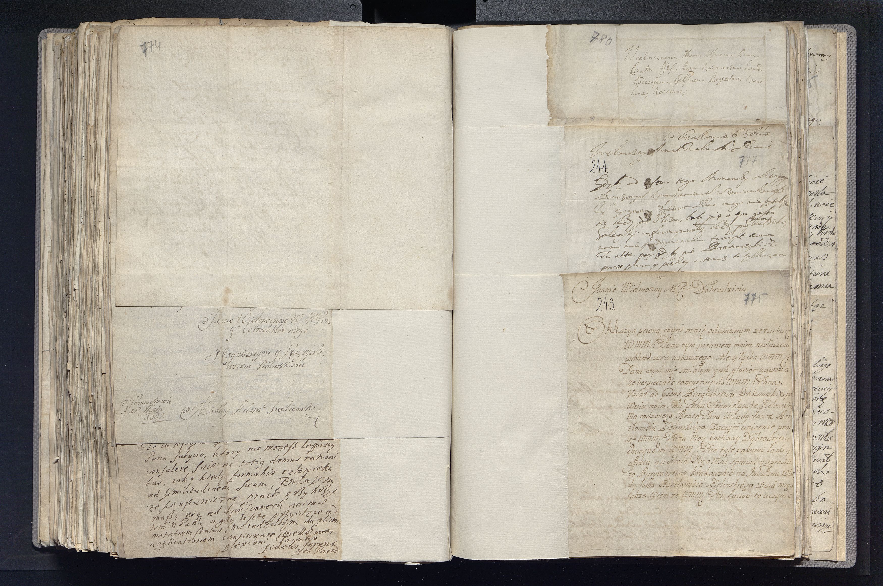 1_335_0_0_163a-22_0388