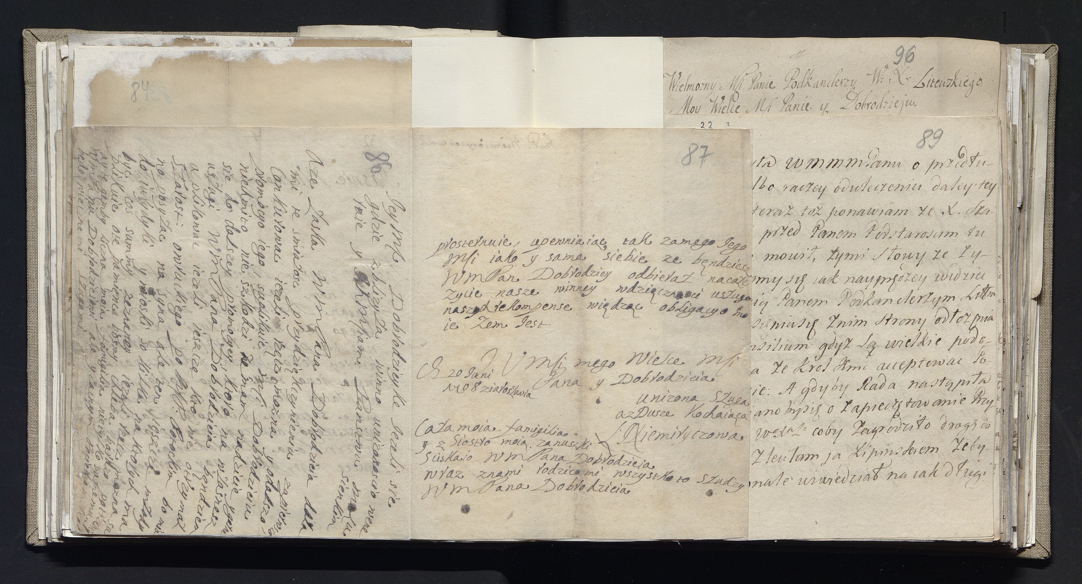 1_335_0_0_163a-23_0060