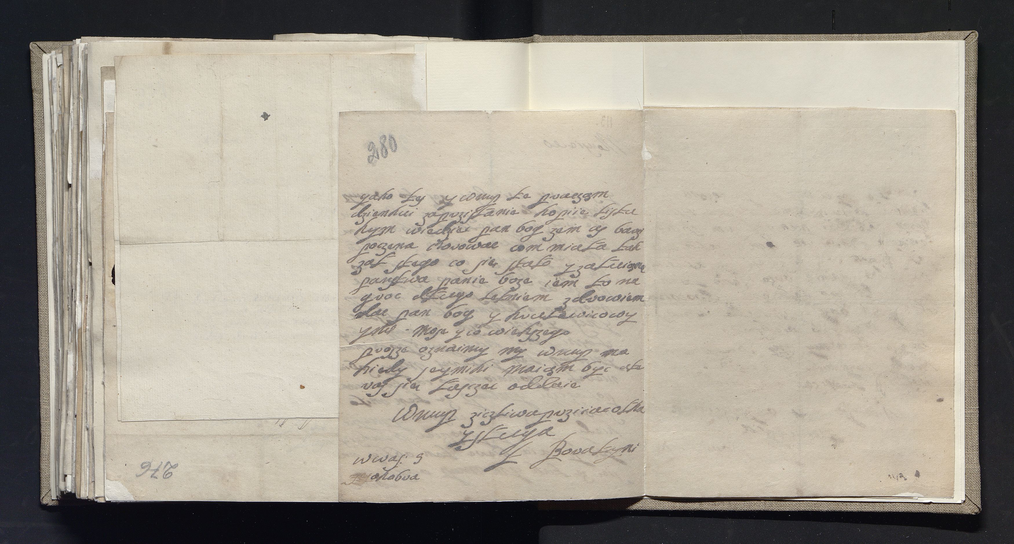 1_335_0_0_163a-23_0186