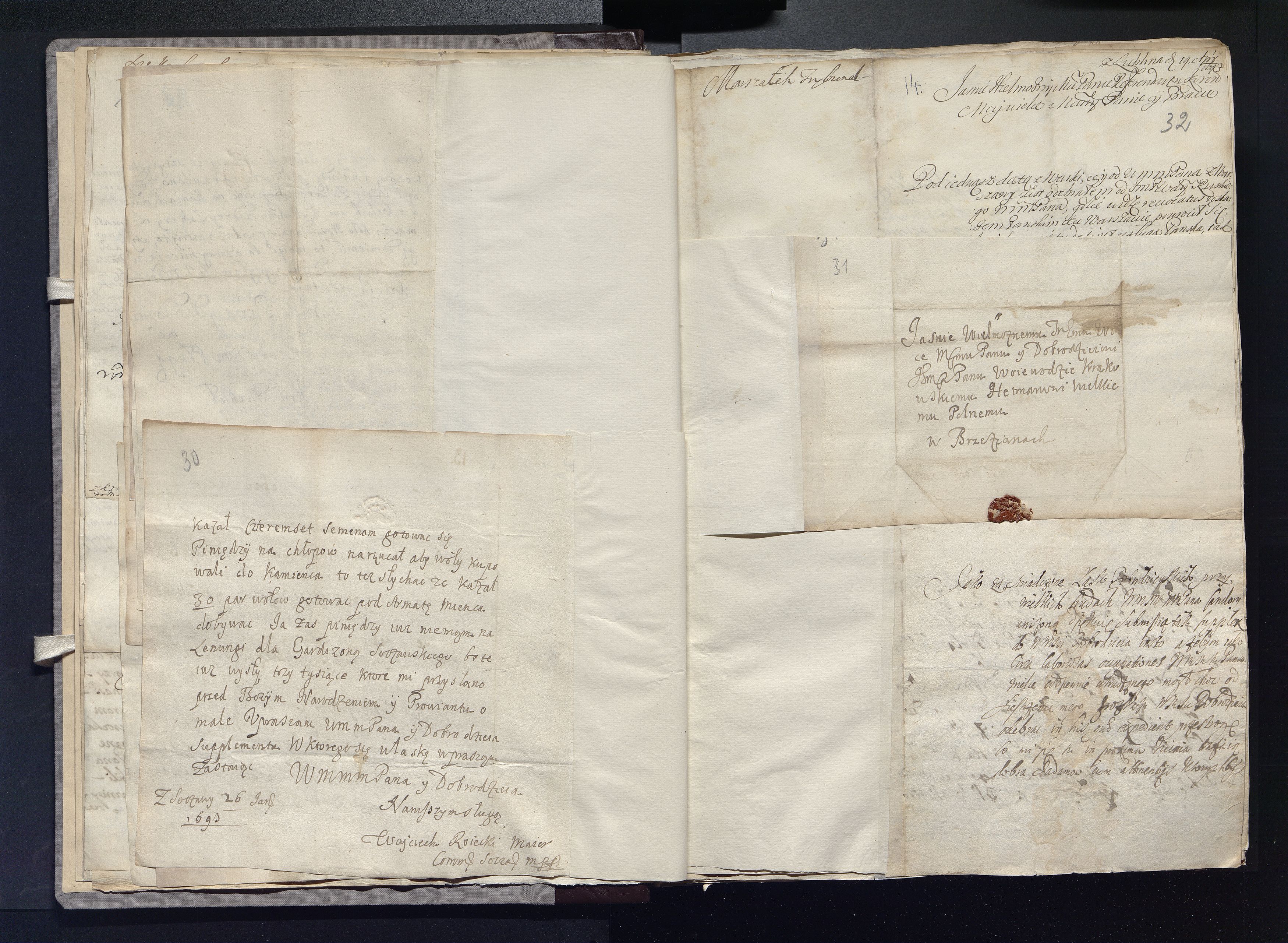 1_335_0_0_163a-24_0019