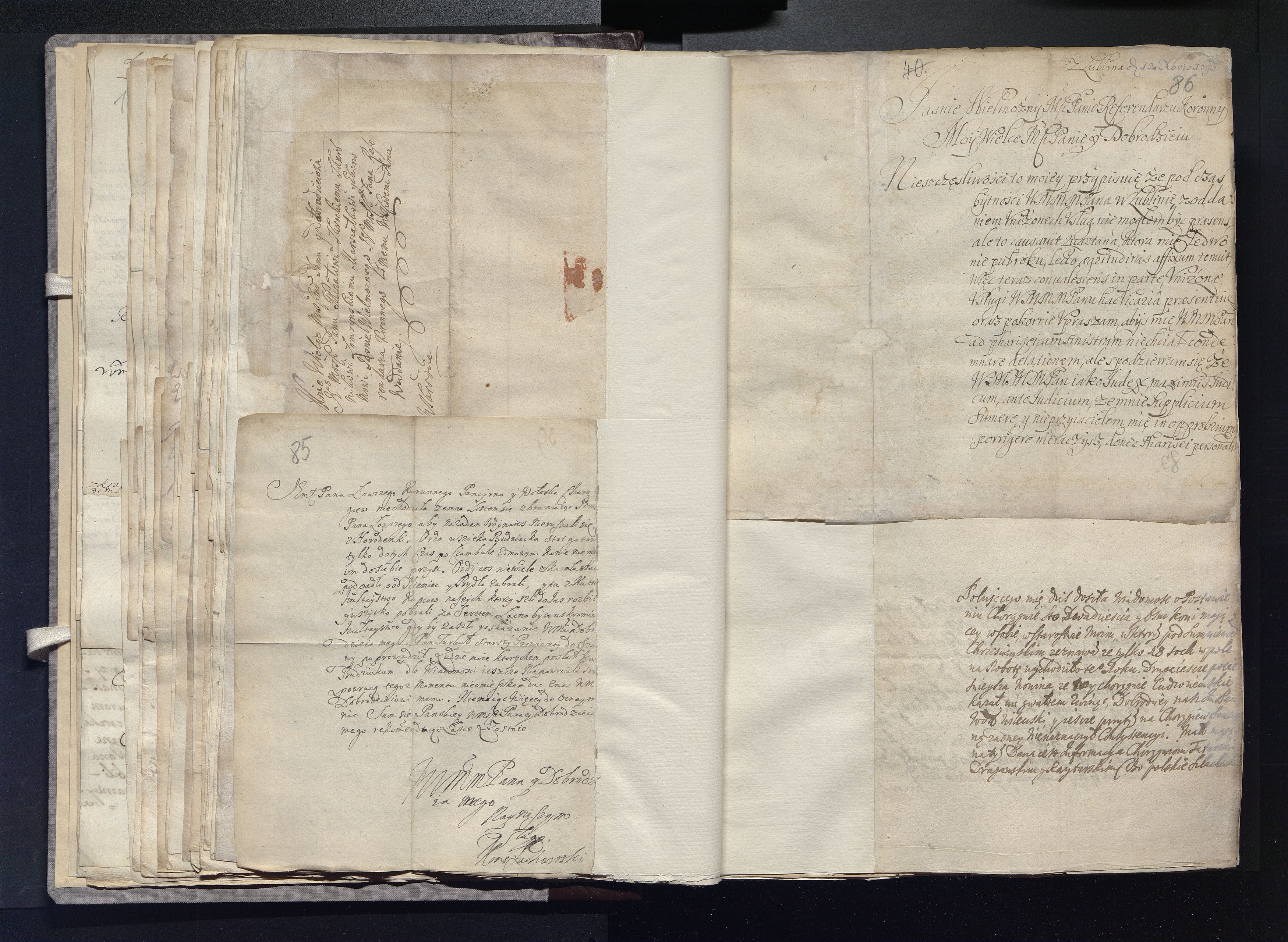 1_335_0_0_163a-24_0052