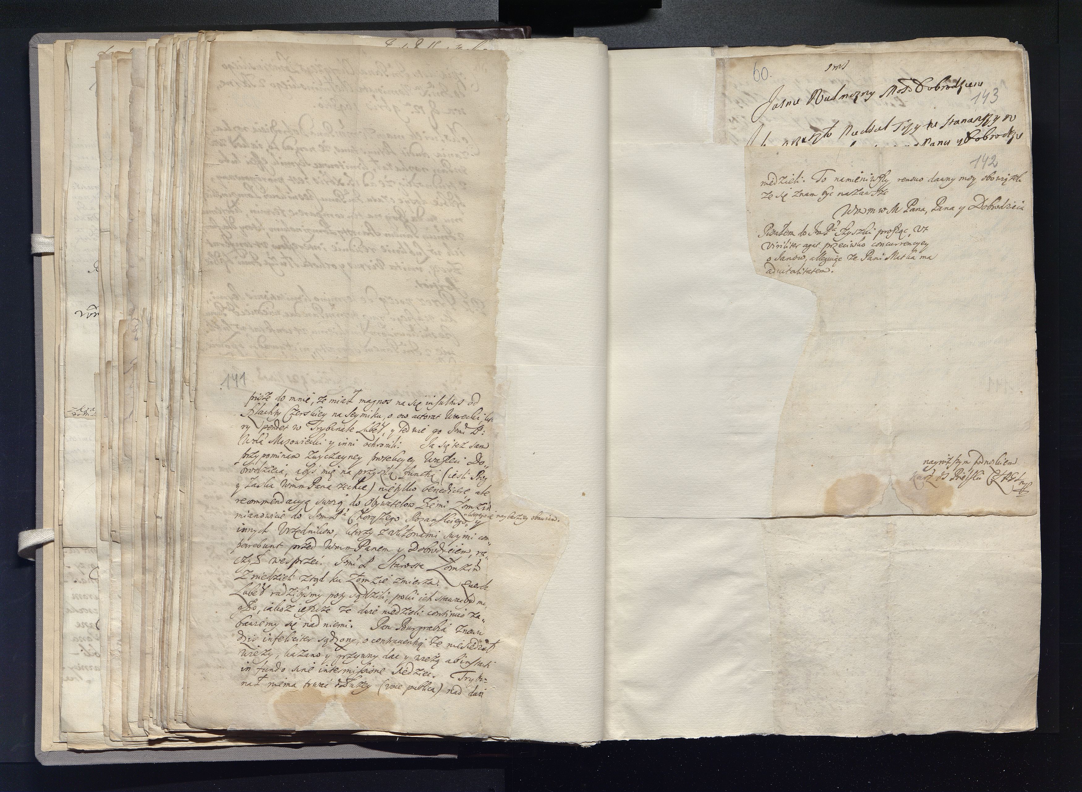 1_335_0_0_163a-24_0085