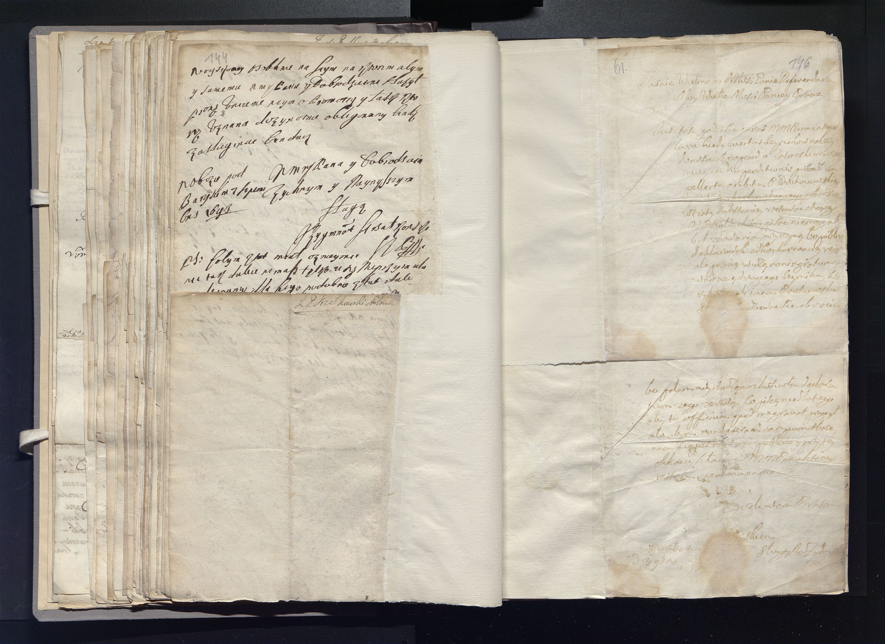 1_335_0_0_163a-24_0088