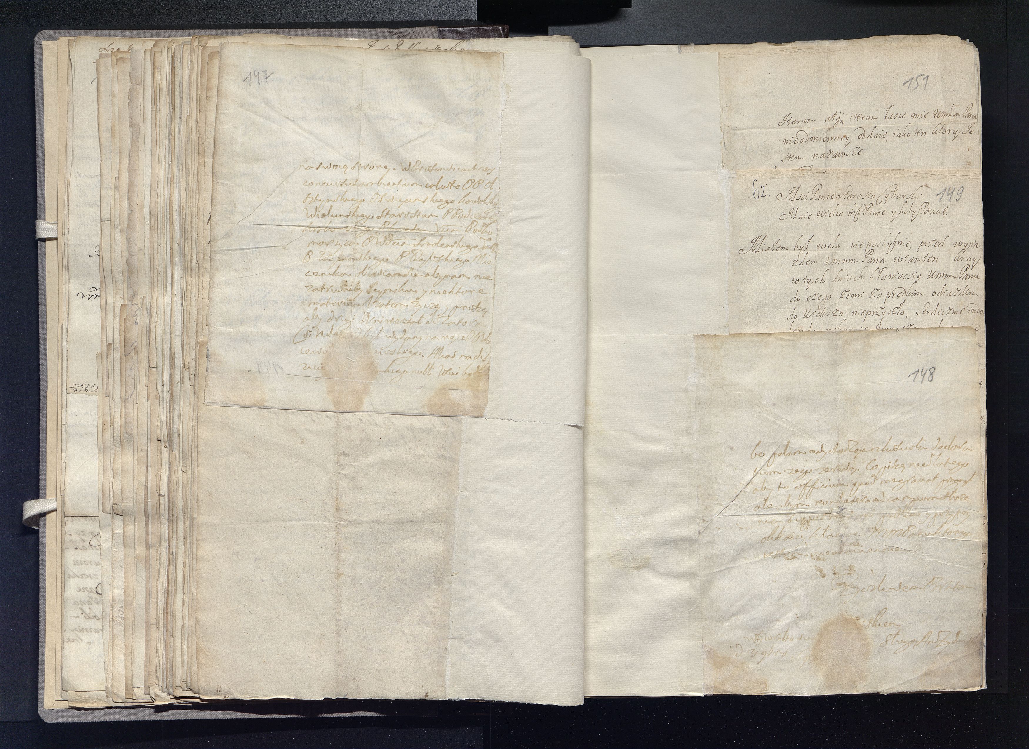 1_335_0_0_163a-24_0089