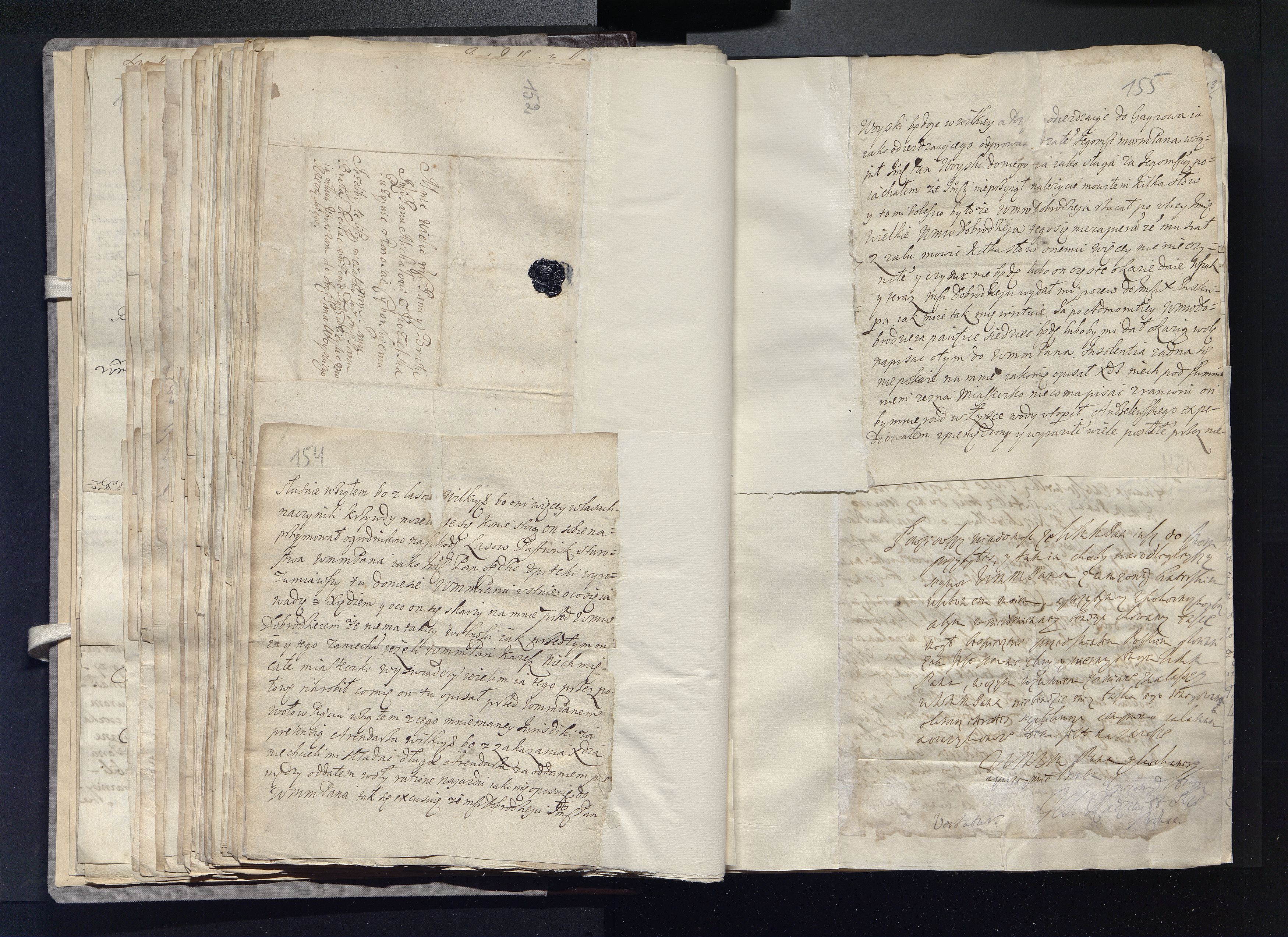 1_335_0_0_163a-24_0093