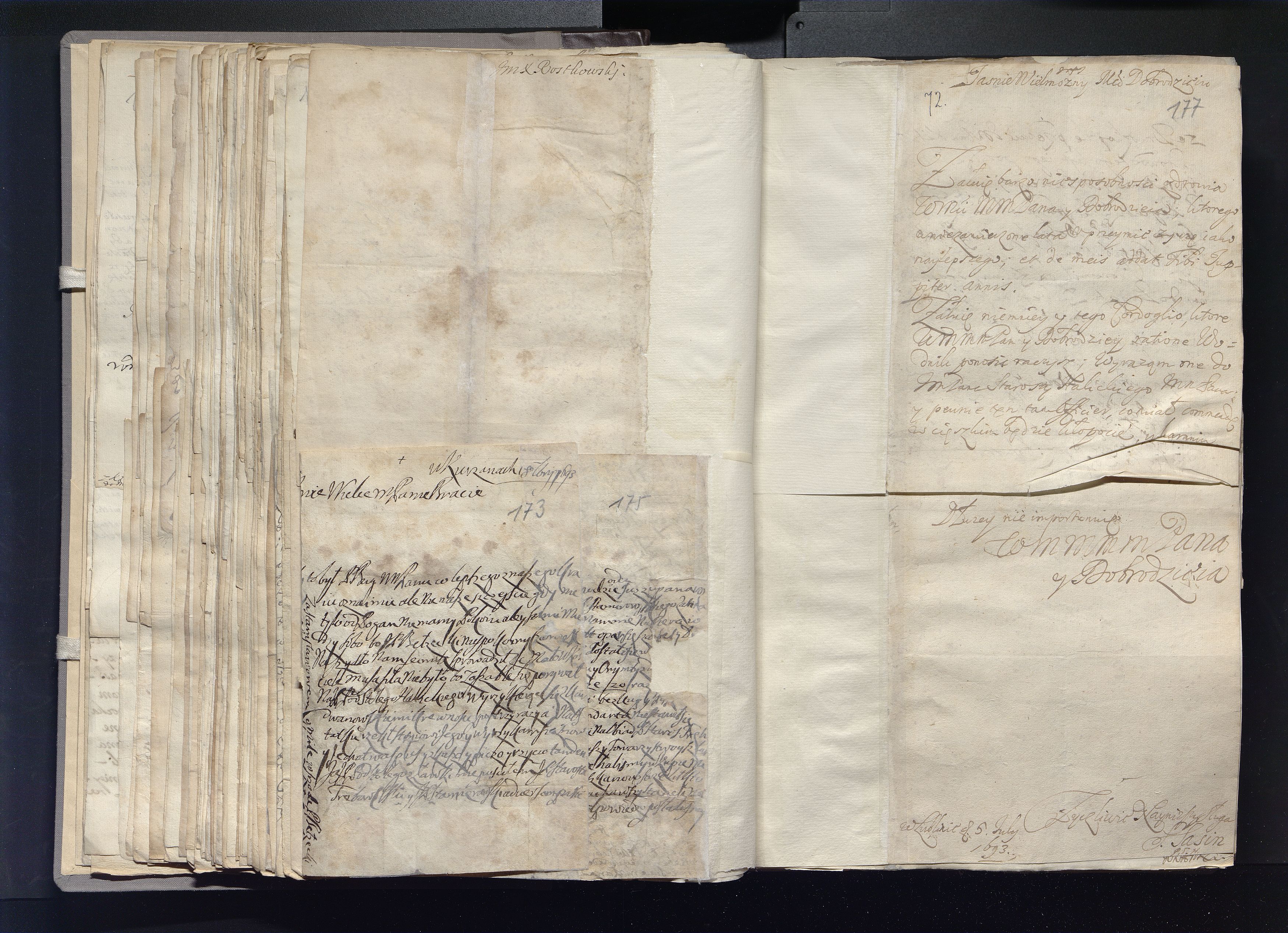 1_335_0_0_163a-24_0103