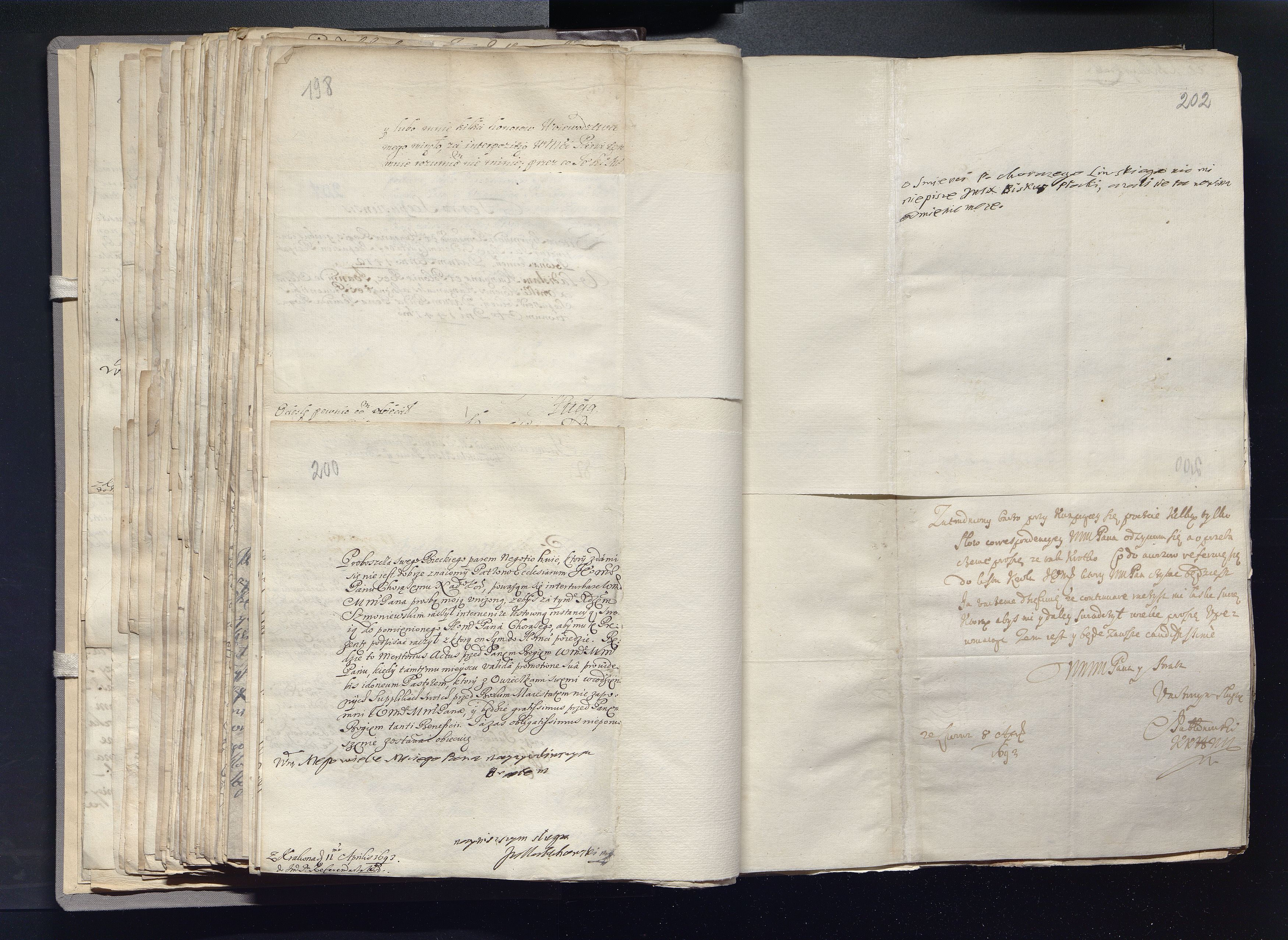 1_335_0_0_163a-24_0121