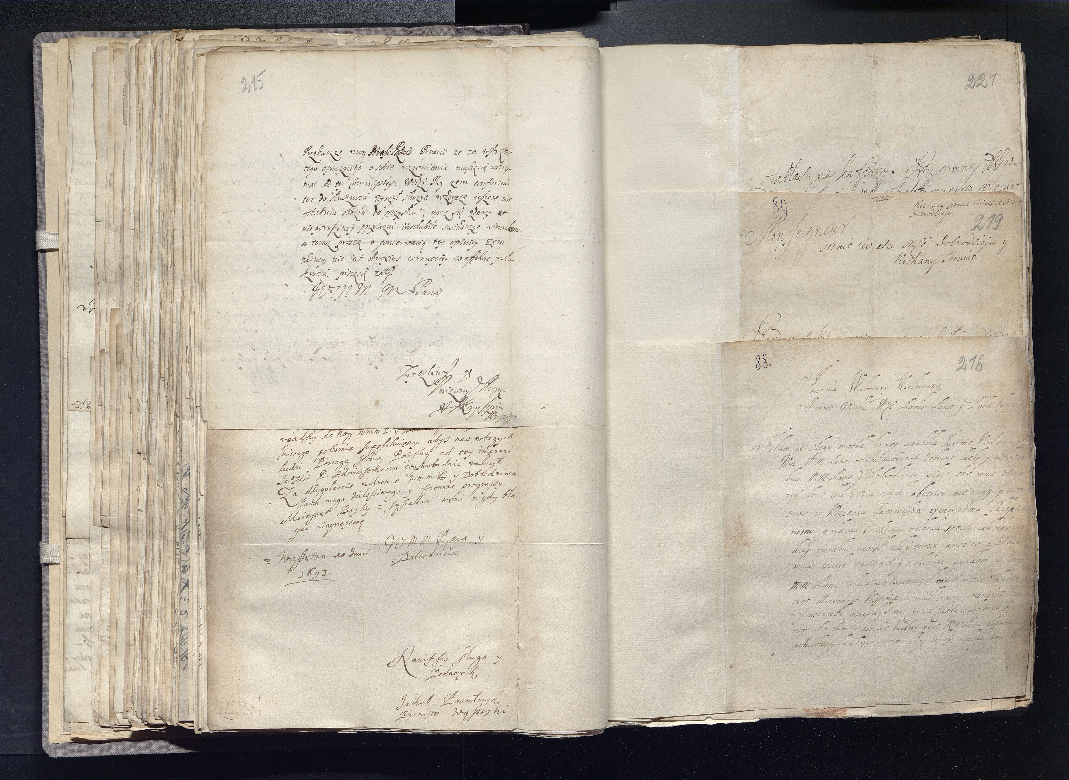 1_335_0_0_163a-24_0130