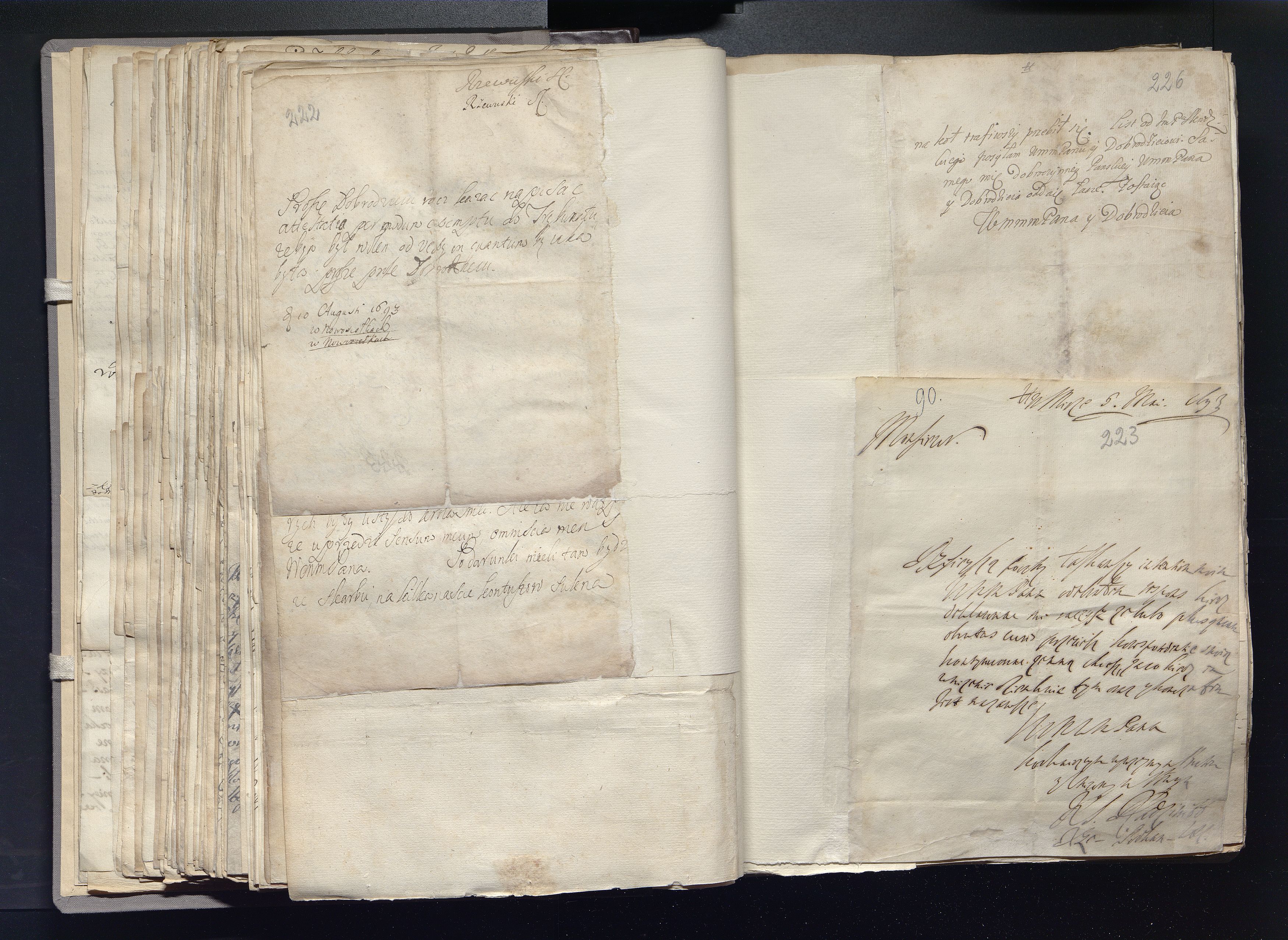 1_335_0_0_163a-24_0134