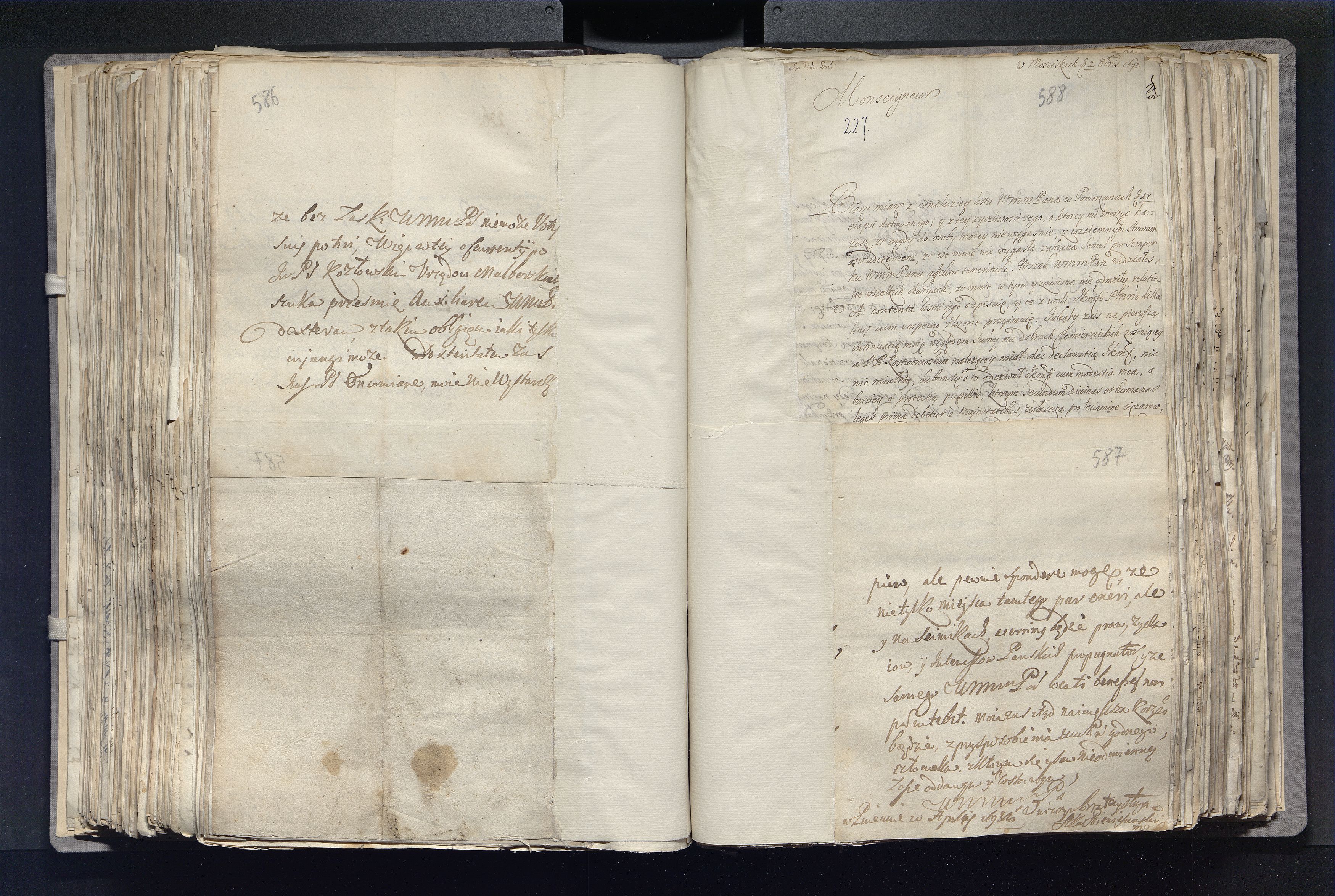 1_335_0_0_163a-24_0364