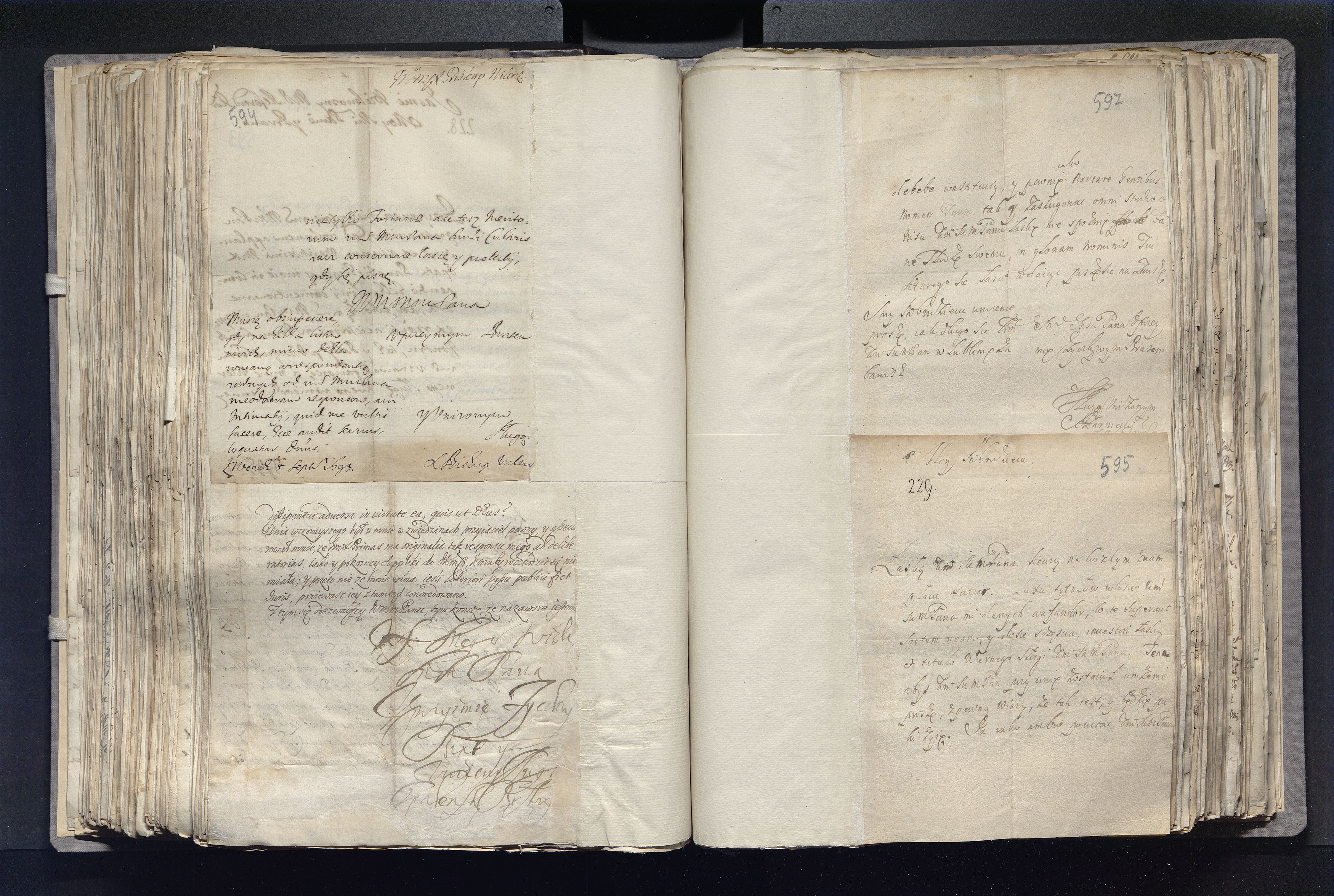 1_335_0_0_163a-24_0369