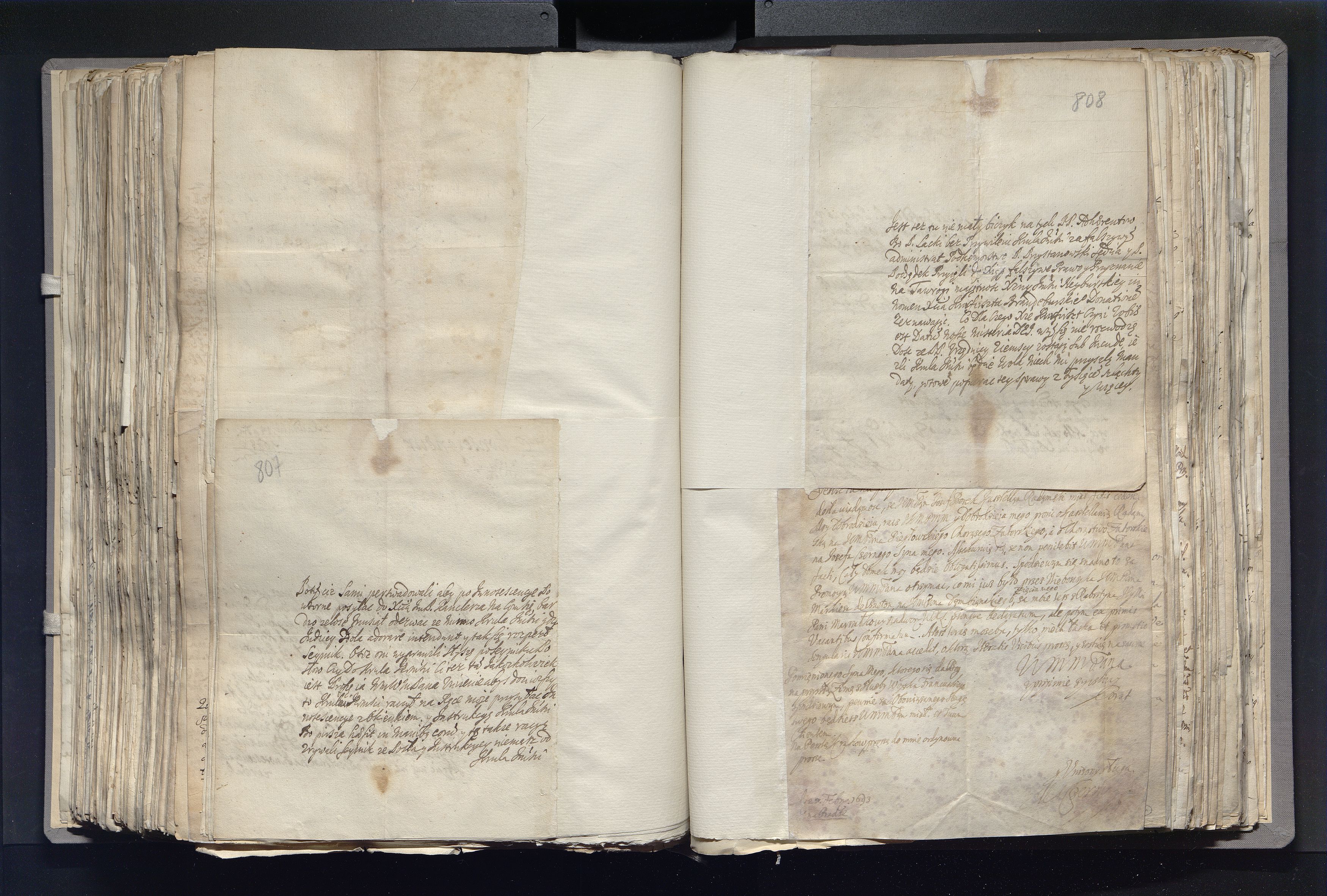 1_335_0_0_163a-24_0495