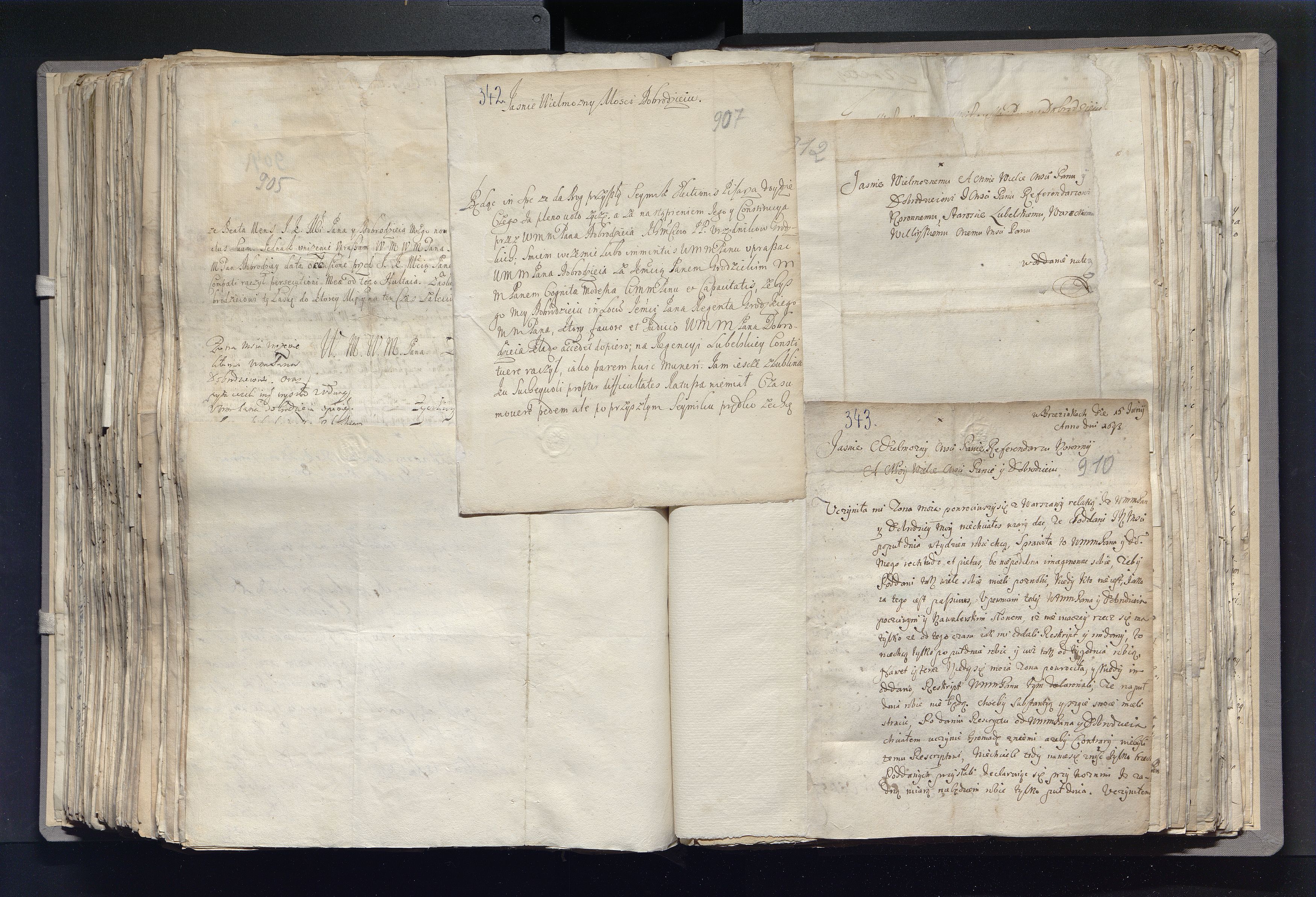 1_335_0_0_163a-24_0556