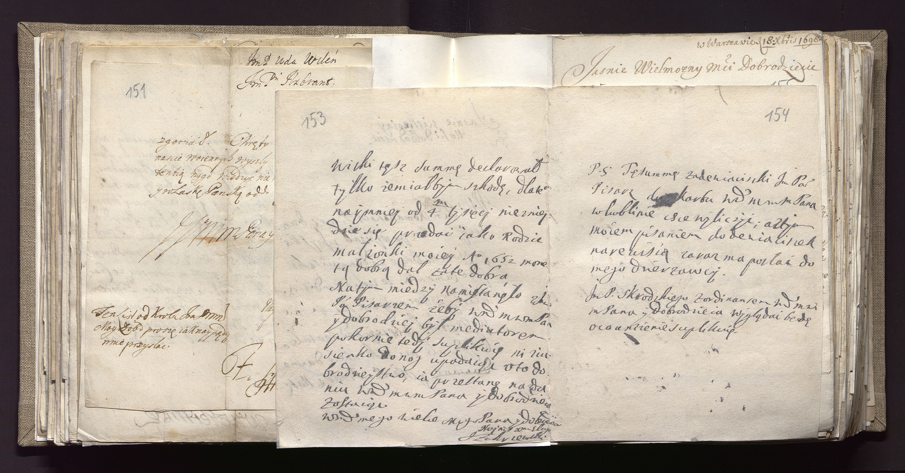 1_335_0_0_163a-26_0102