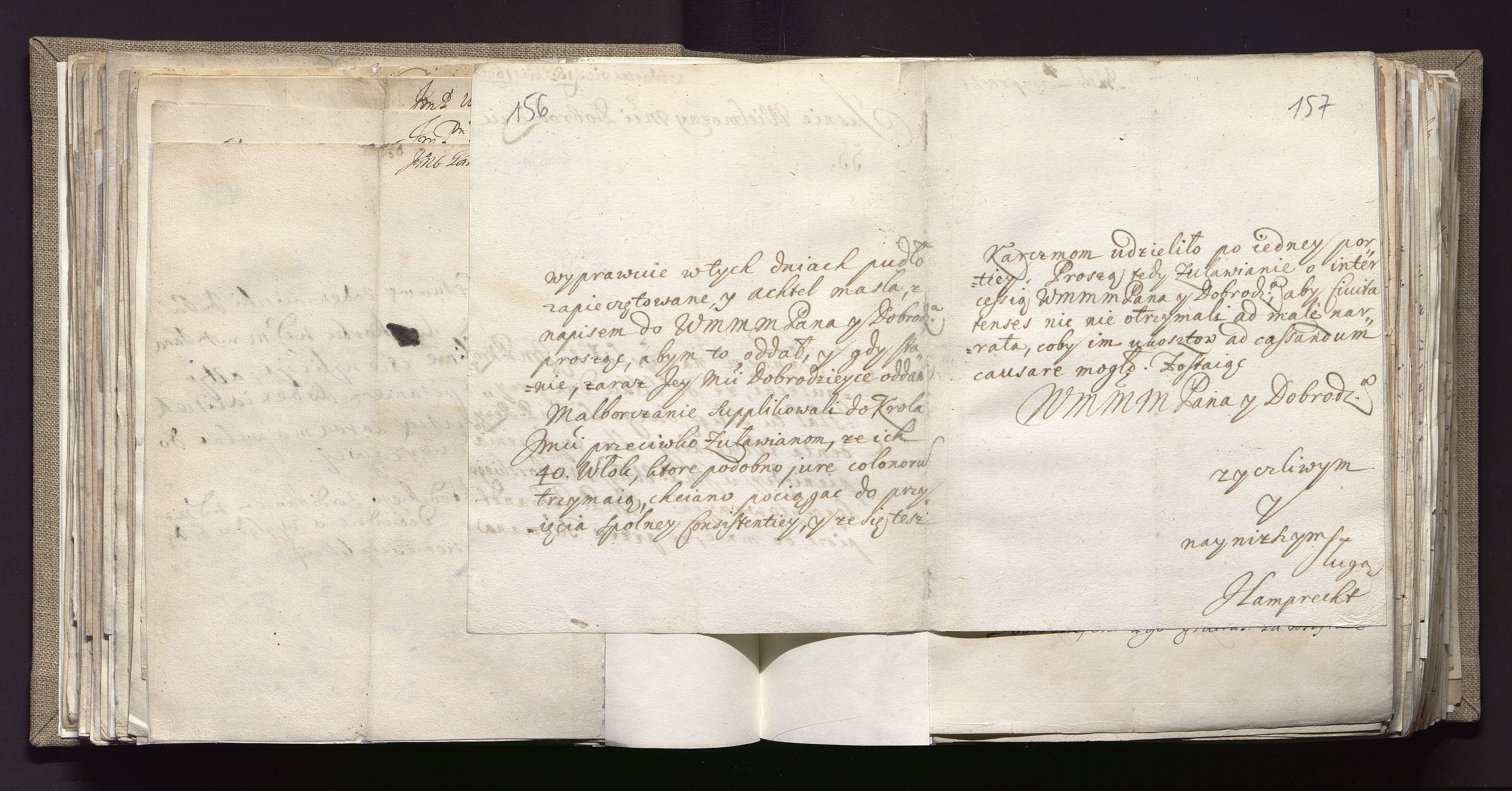 1_335_0_0_163a-26_0104