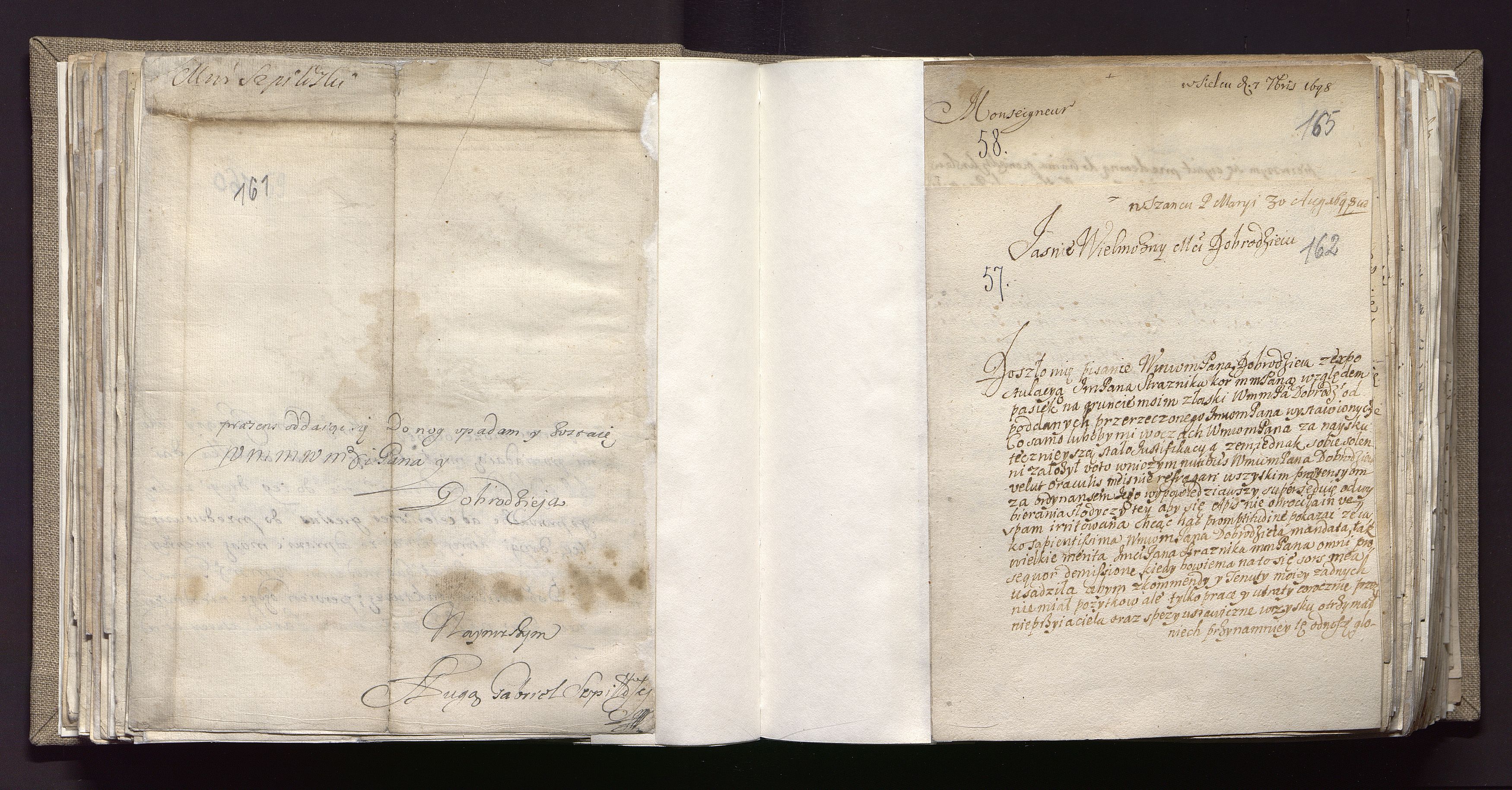 1_335_0_0_163a-26_0107