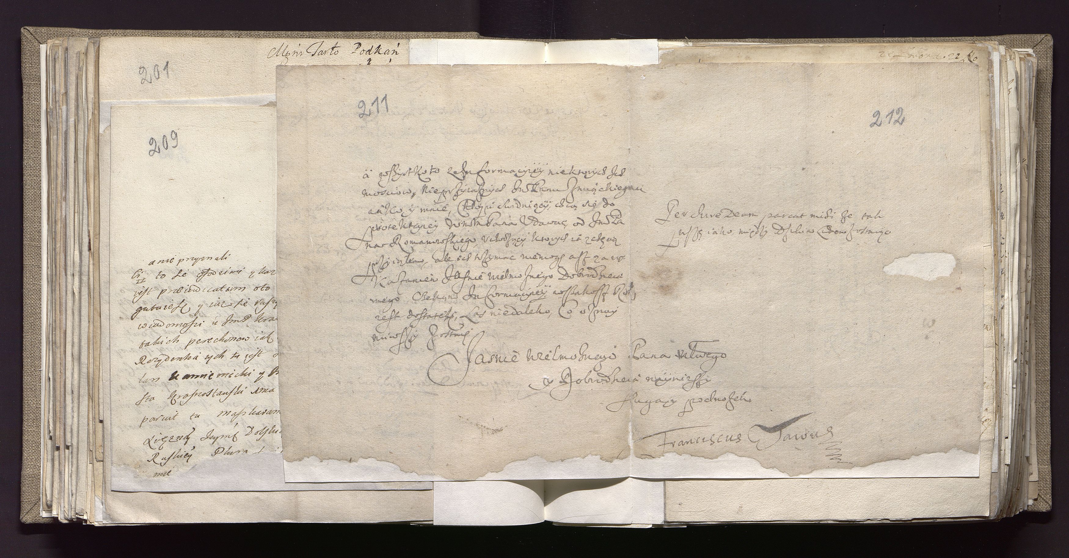 1_335_0_0_163a-26_0139