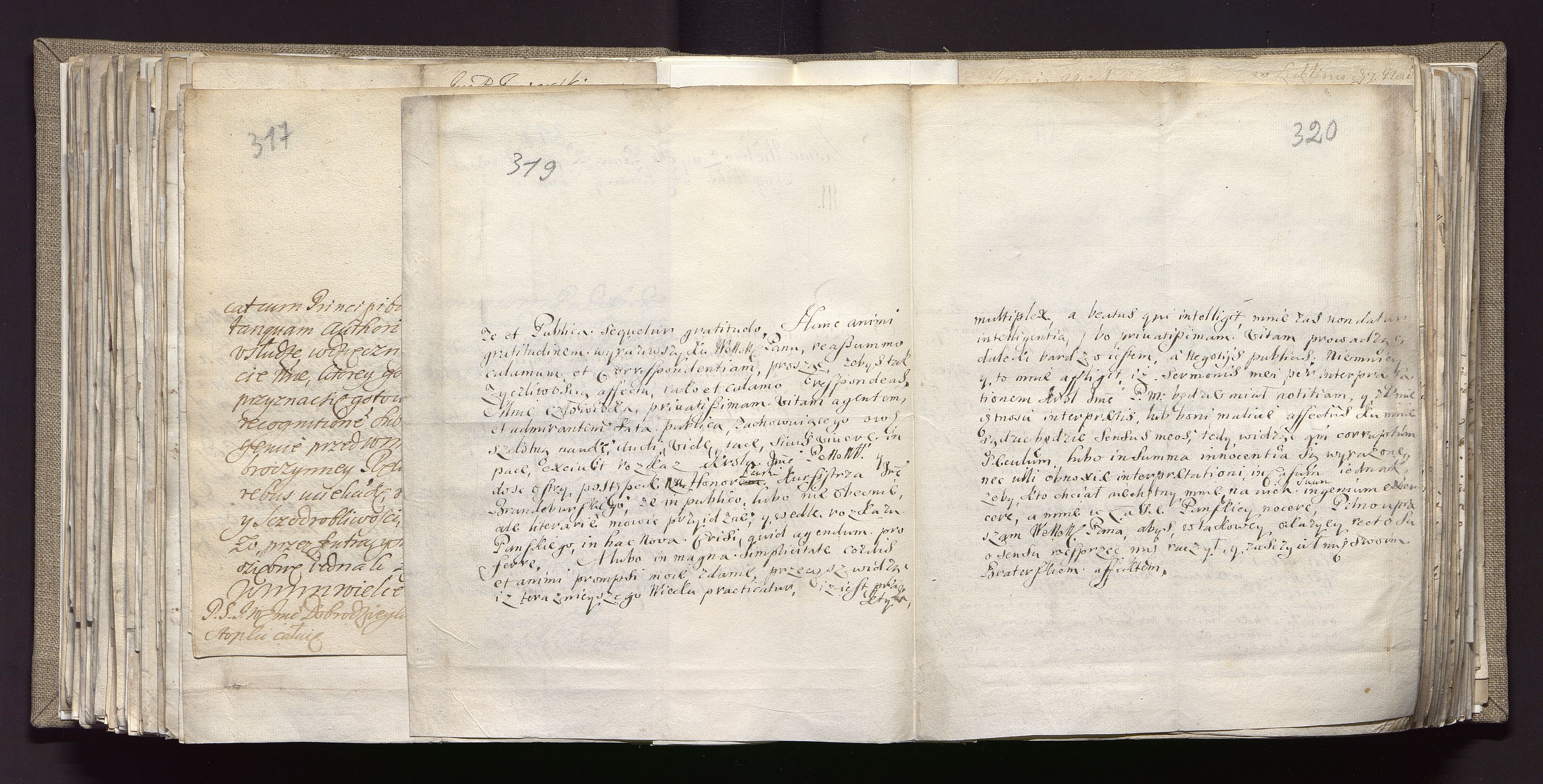 1_335_0_0_163a-26_0211