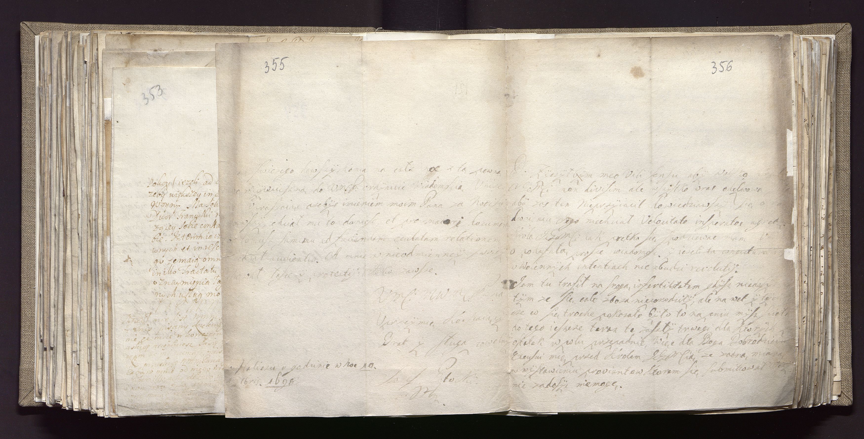 1_335_0_0_163a-26_0232