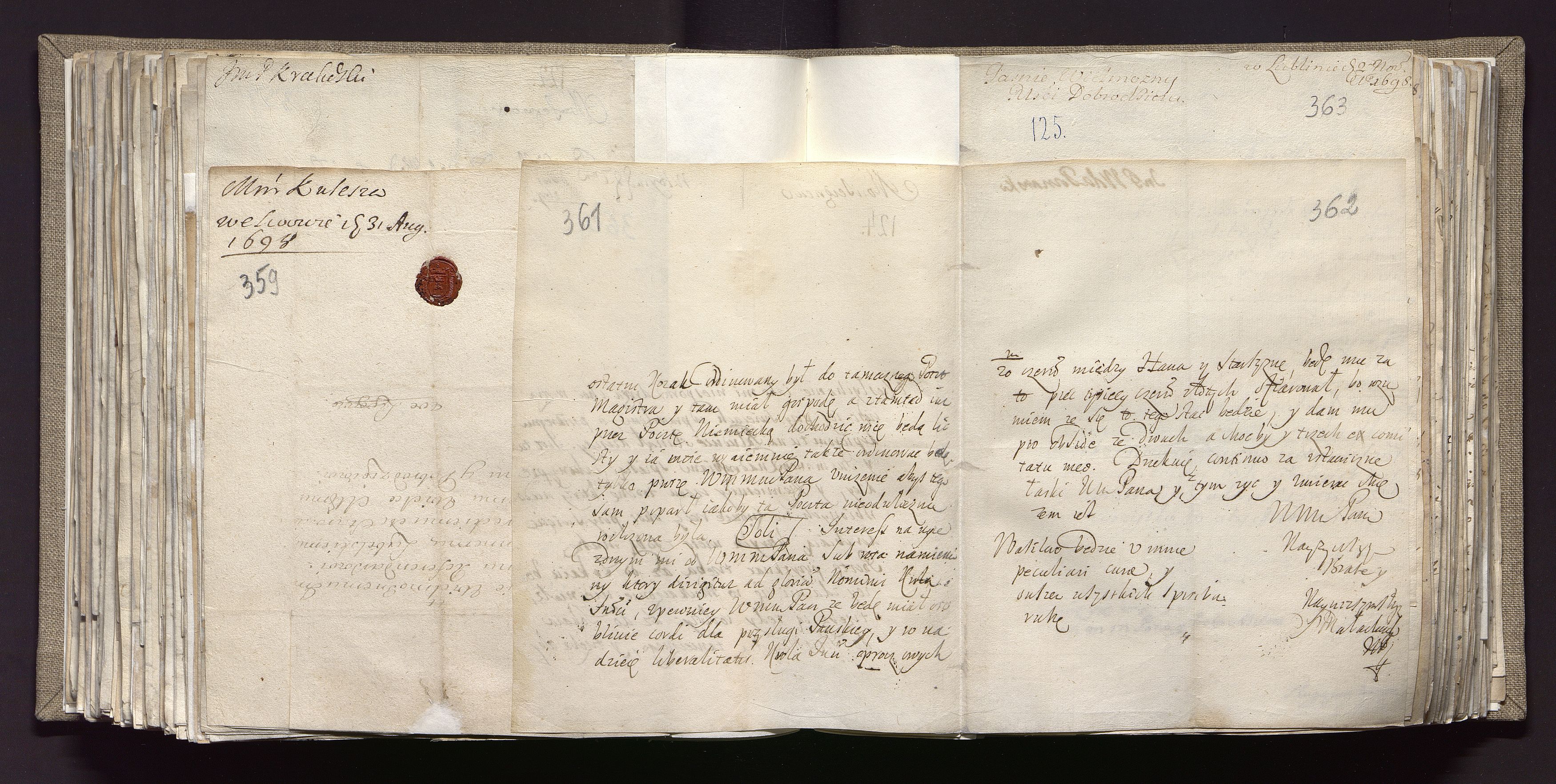 1_335_0_0_163a-26_0236