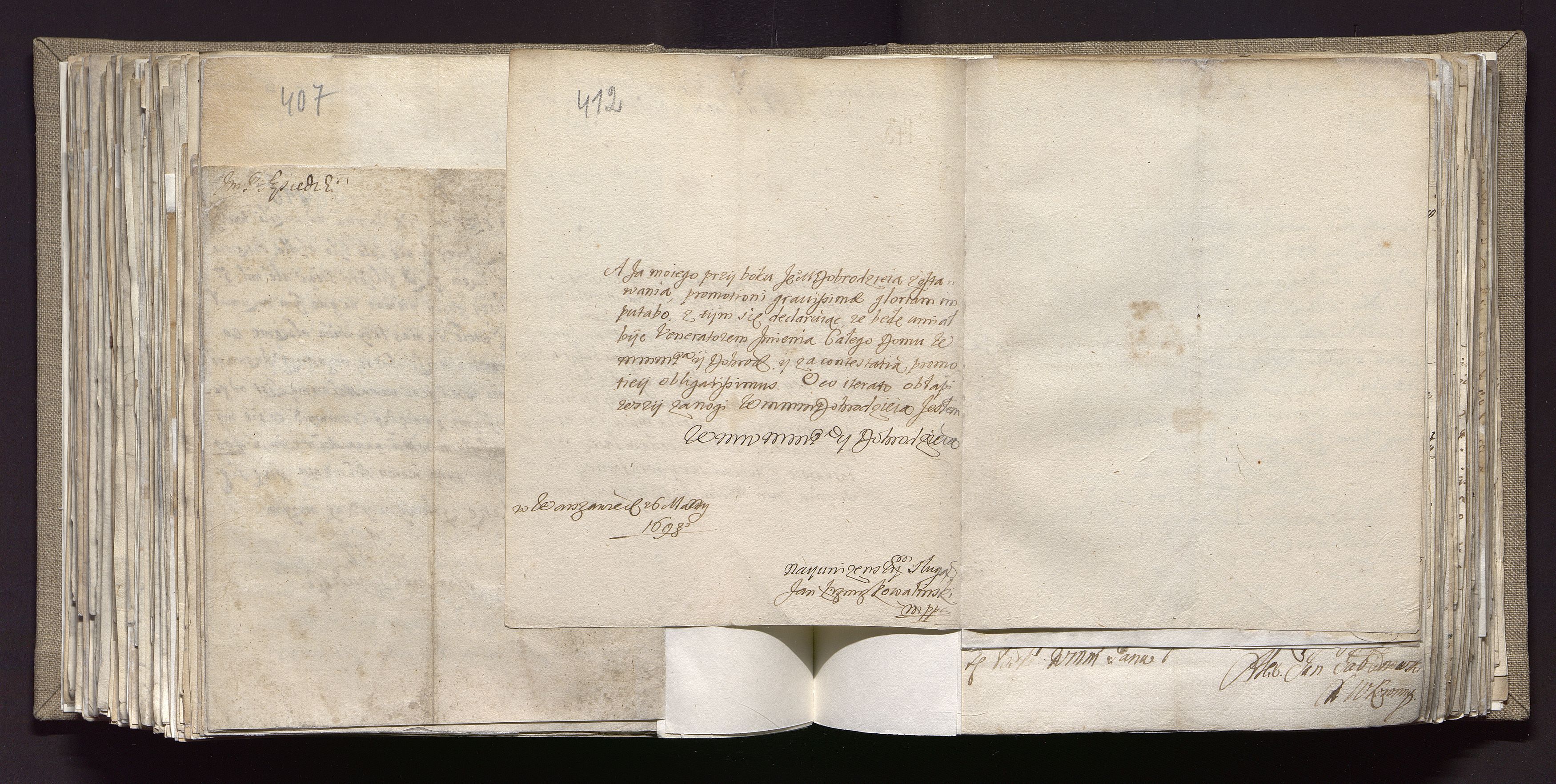 1_335_0_0_163a-26_0269