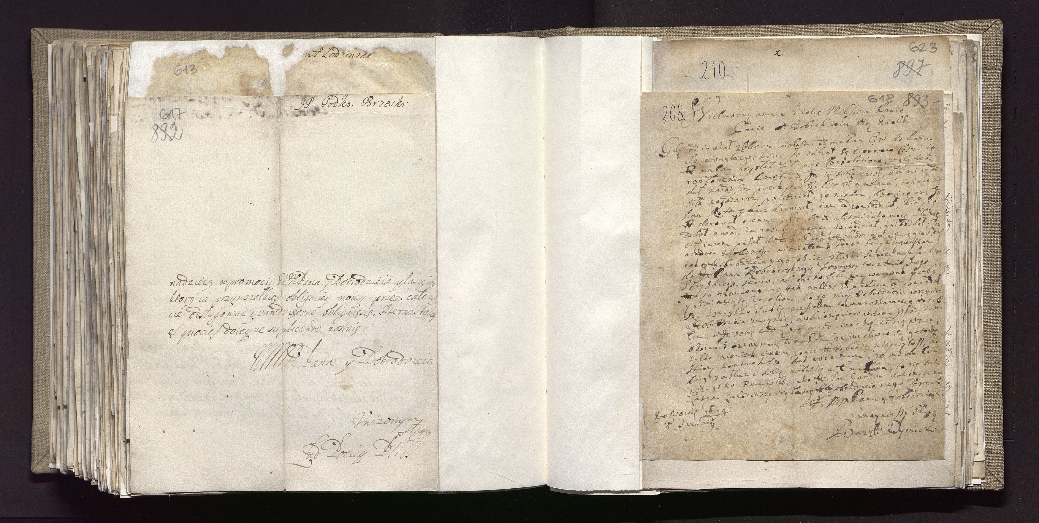 1_335_0_0_163a-26_0384