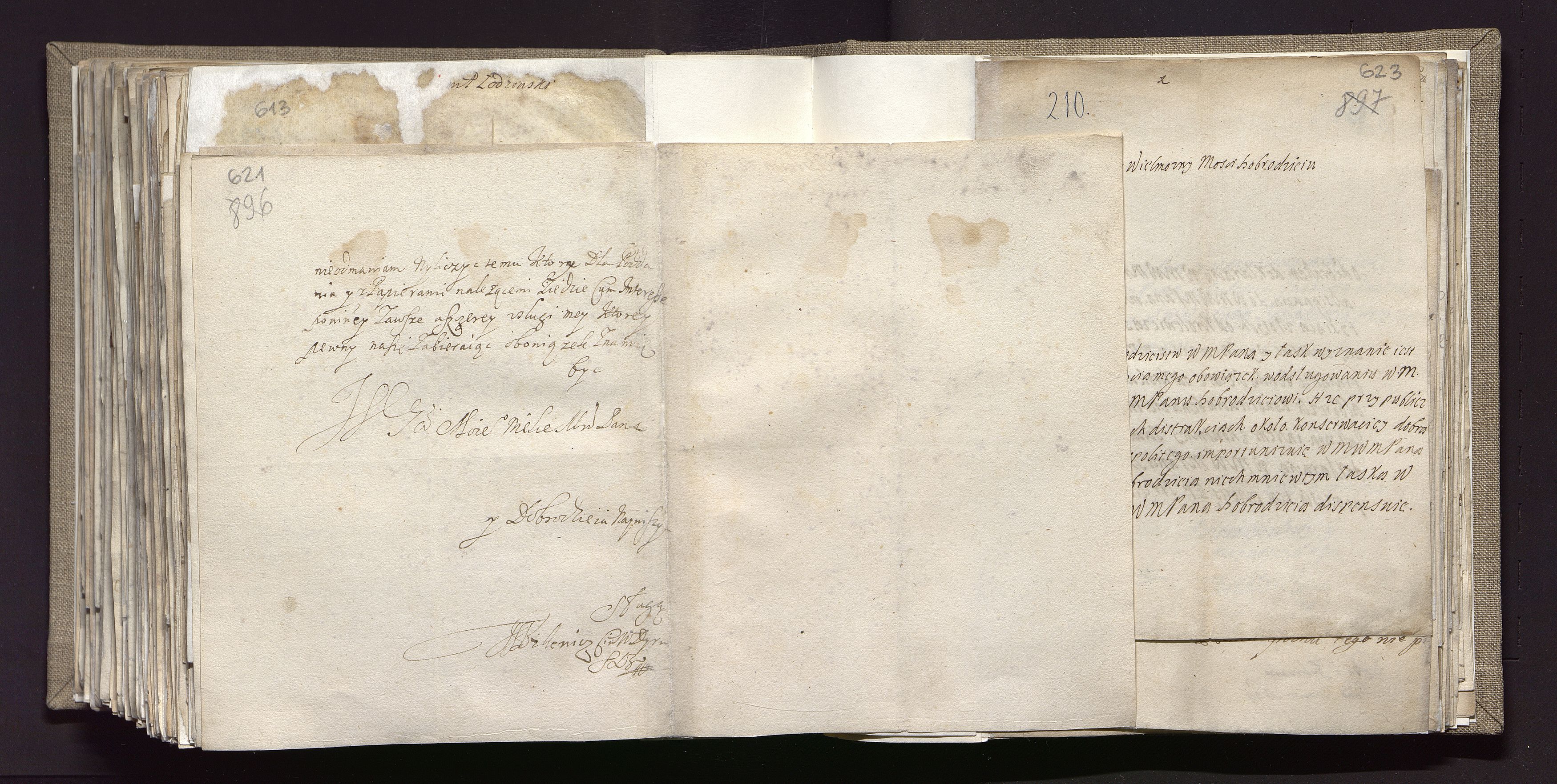 1_335_0_0_163a-26_0386