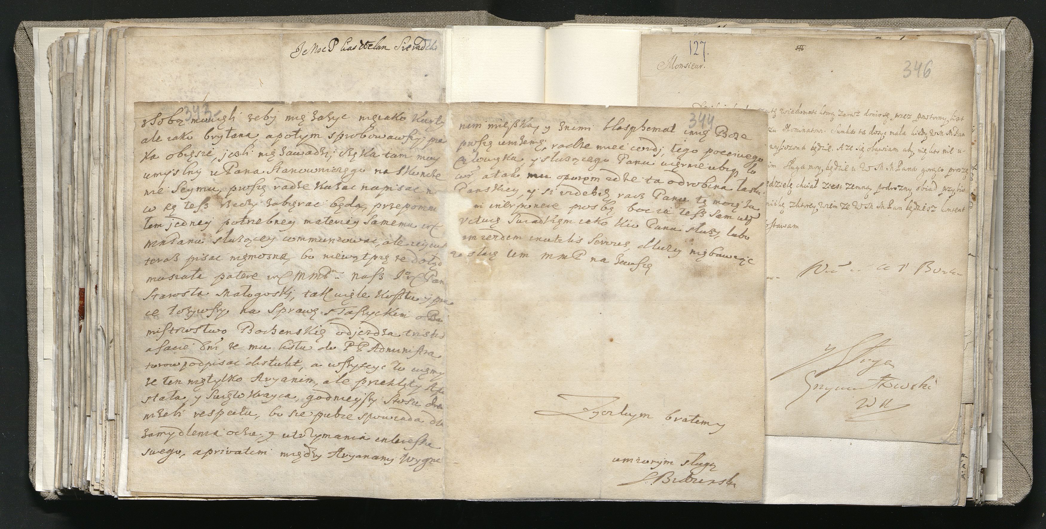 1_335_0_0_163a-27_0216