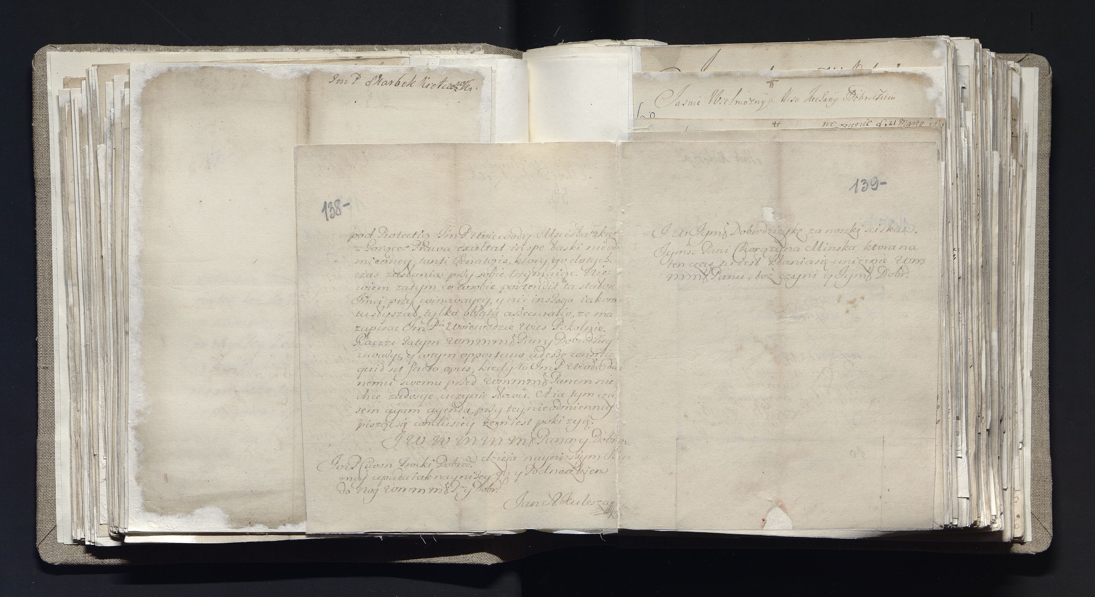 1_335_0_0_163a-28_0100