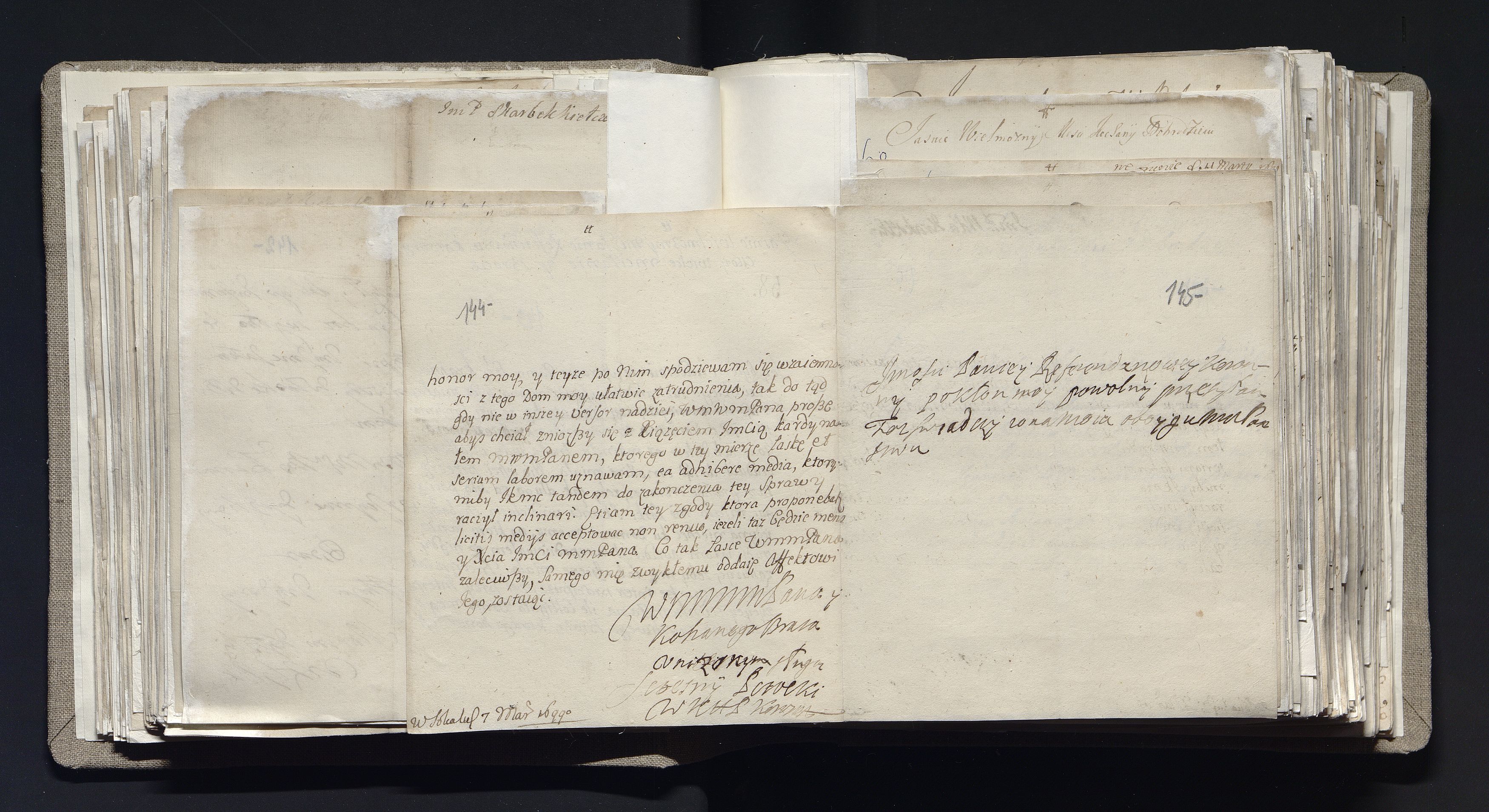 1_335_0_0_163a-28_0104