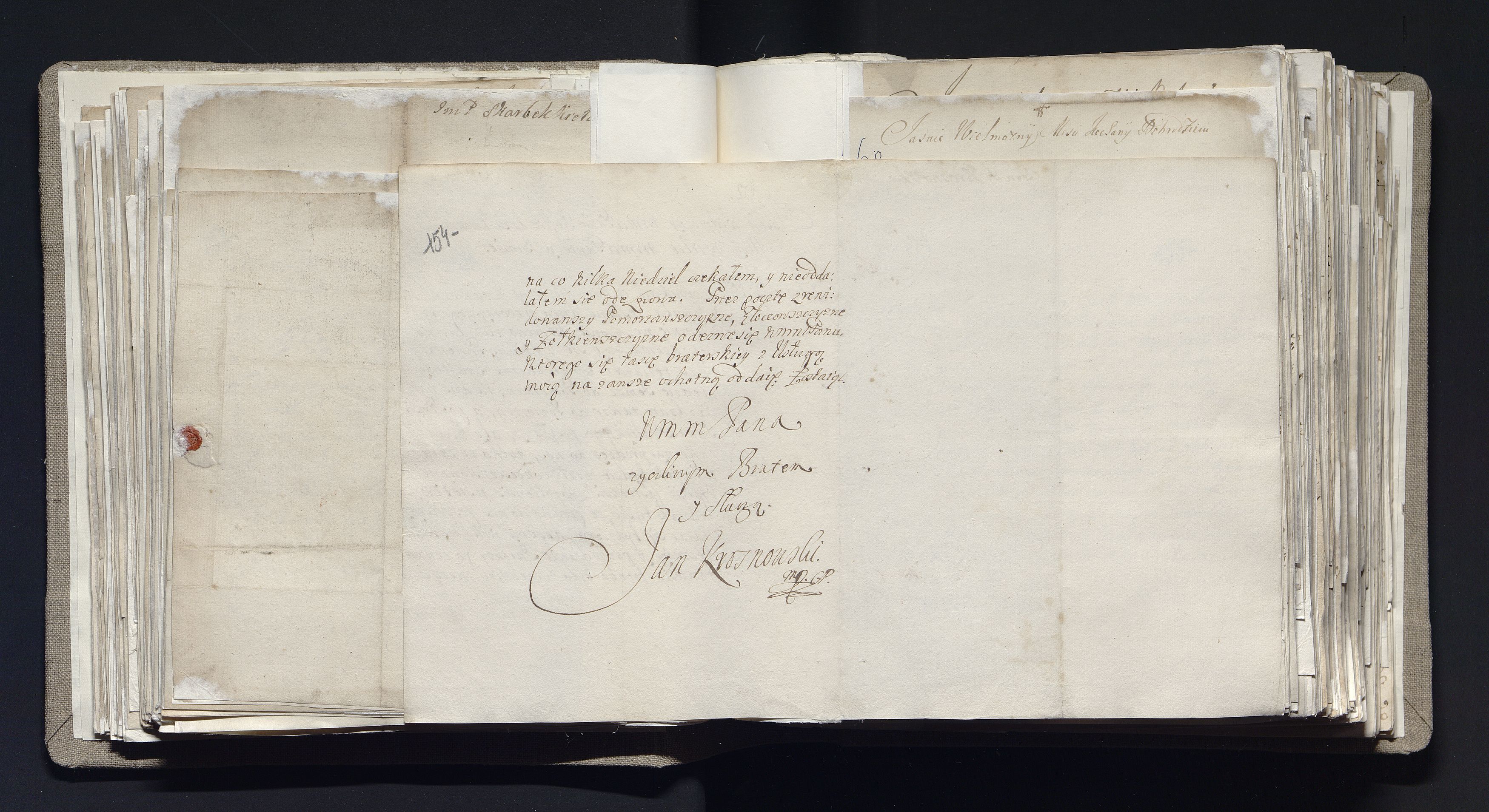 1_335_0_0_163a-28_0112