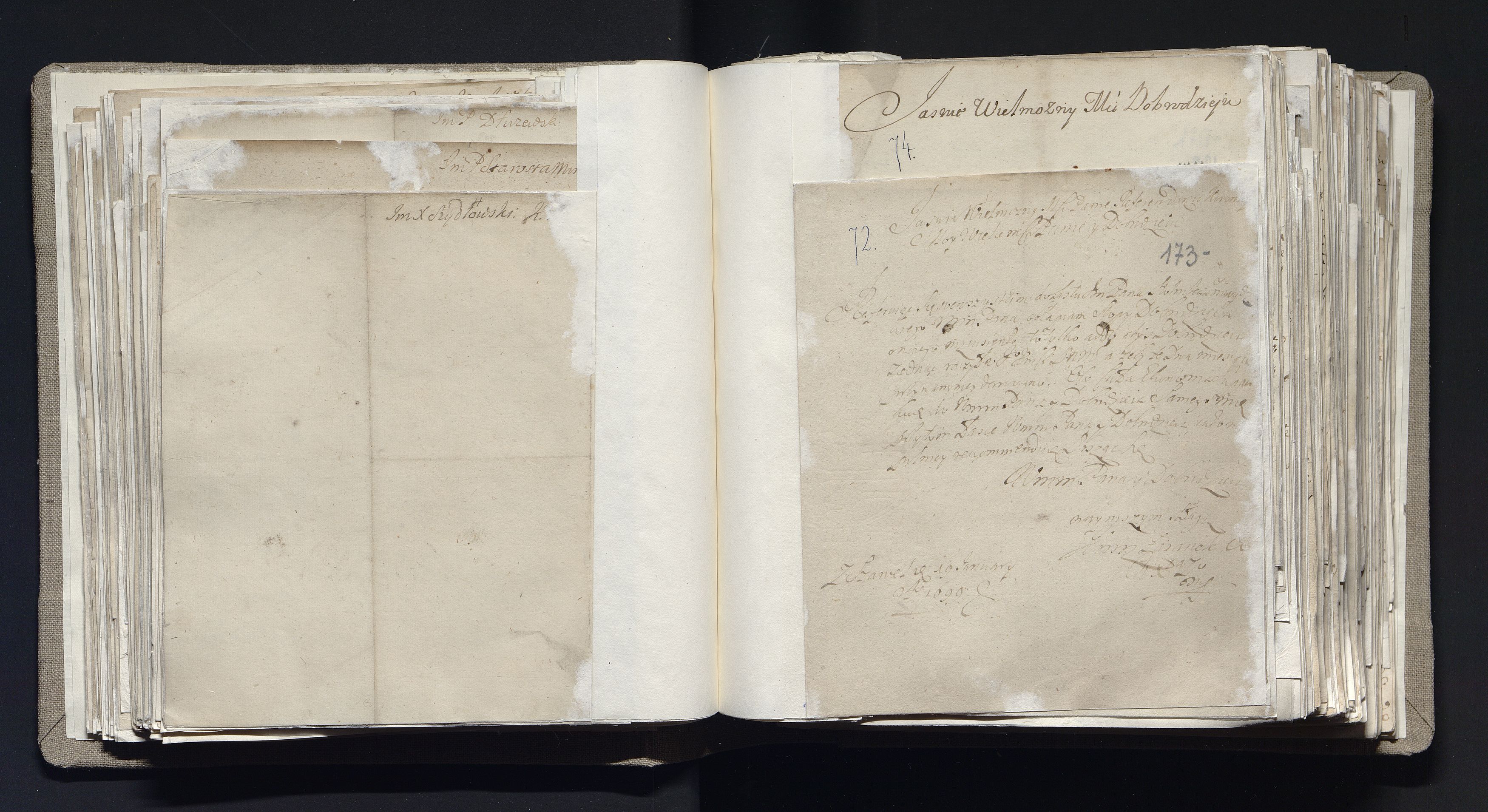 1_335_0_0_163a-28_0126