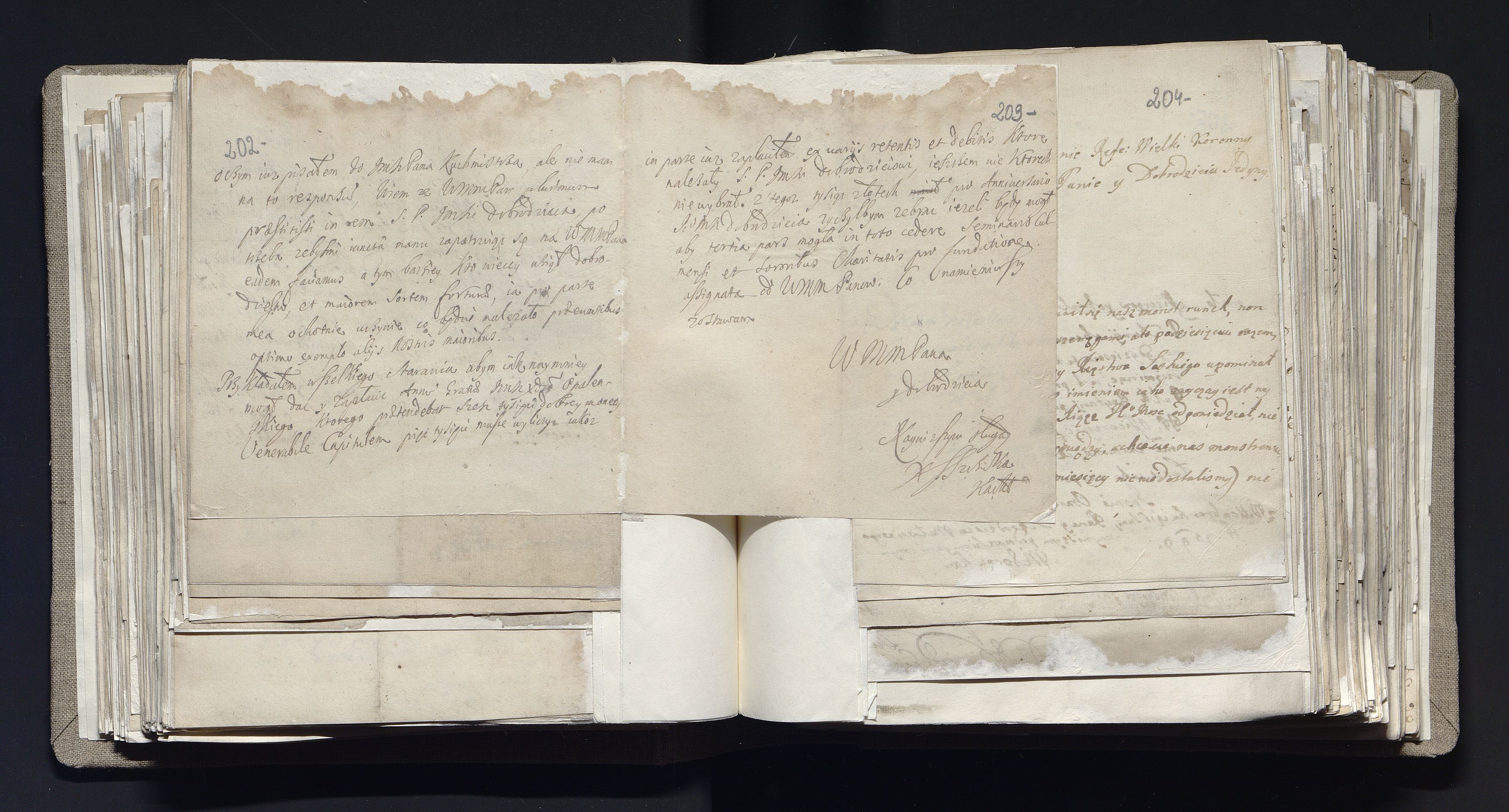 1_335_0_0_163a-28_0147