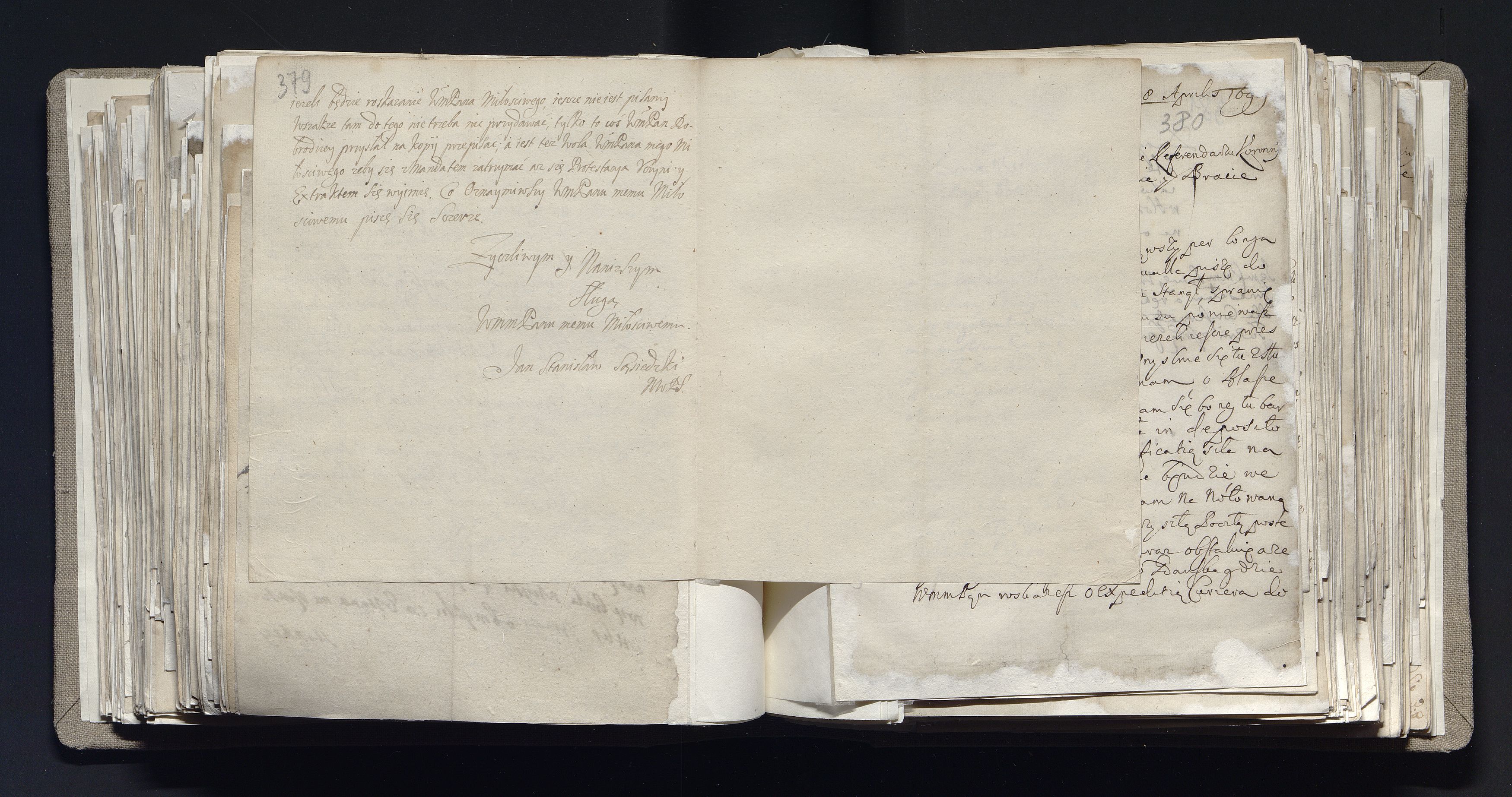 1_335_0_0_163a-28_0262