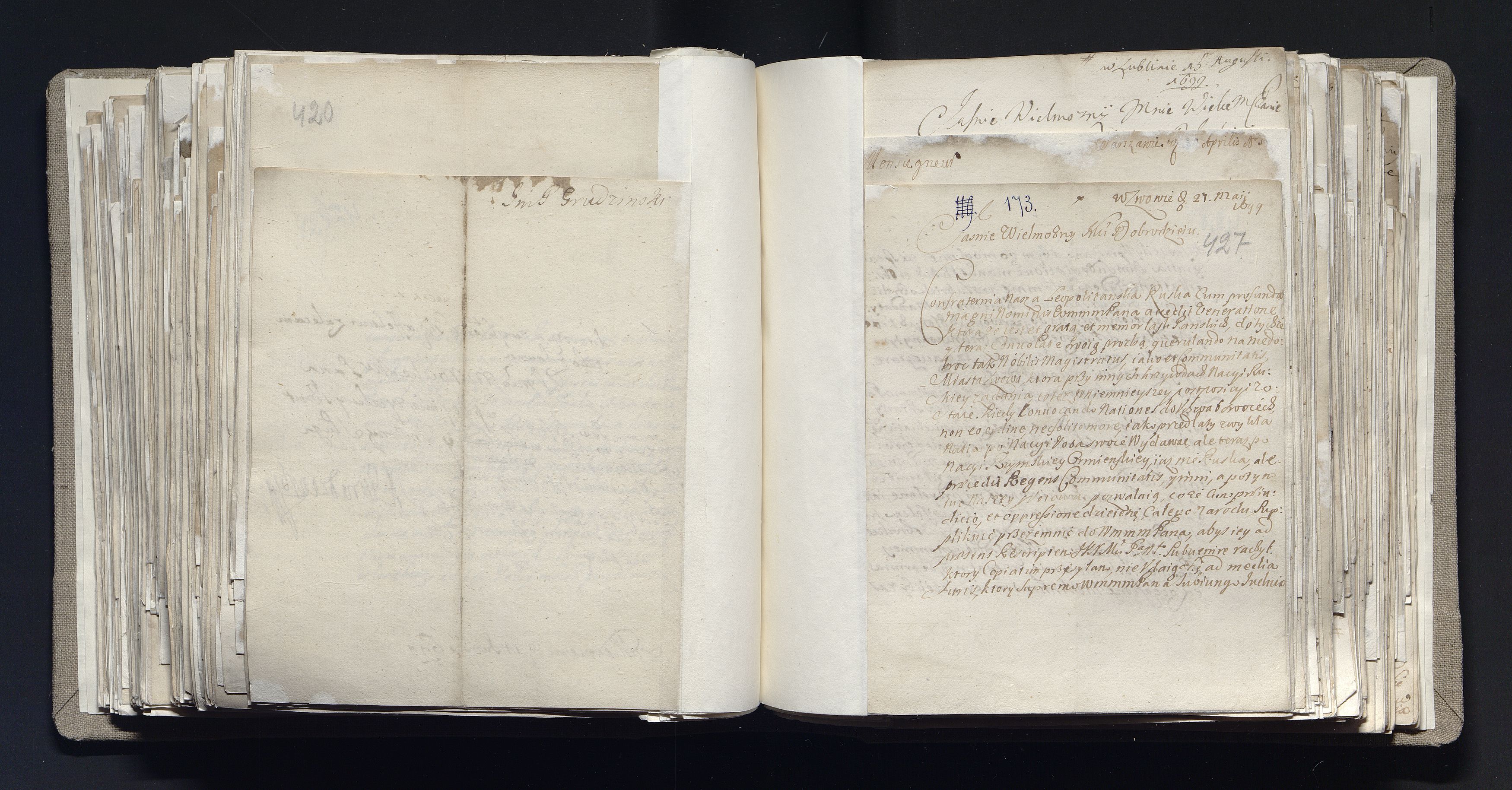 1_335_0_0_163a-28_0296