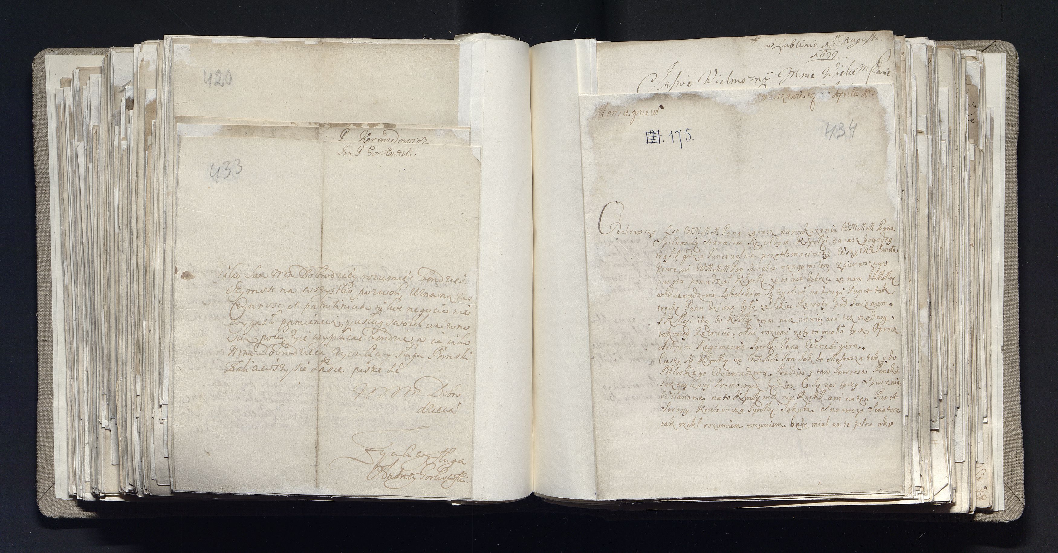 1_335_0_0_163a-28_0300