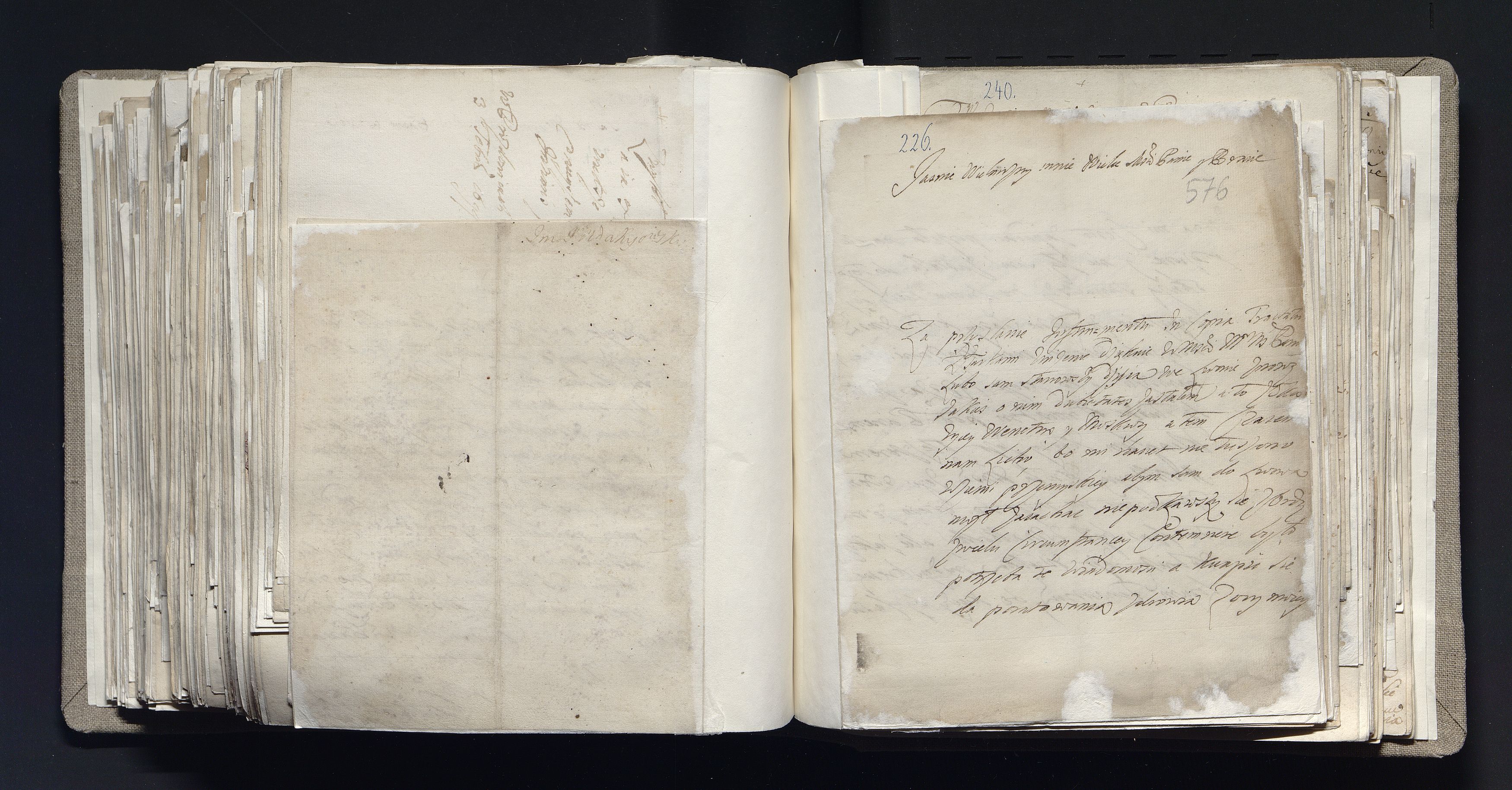 1_335_0_0_163a-28_0393