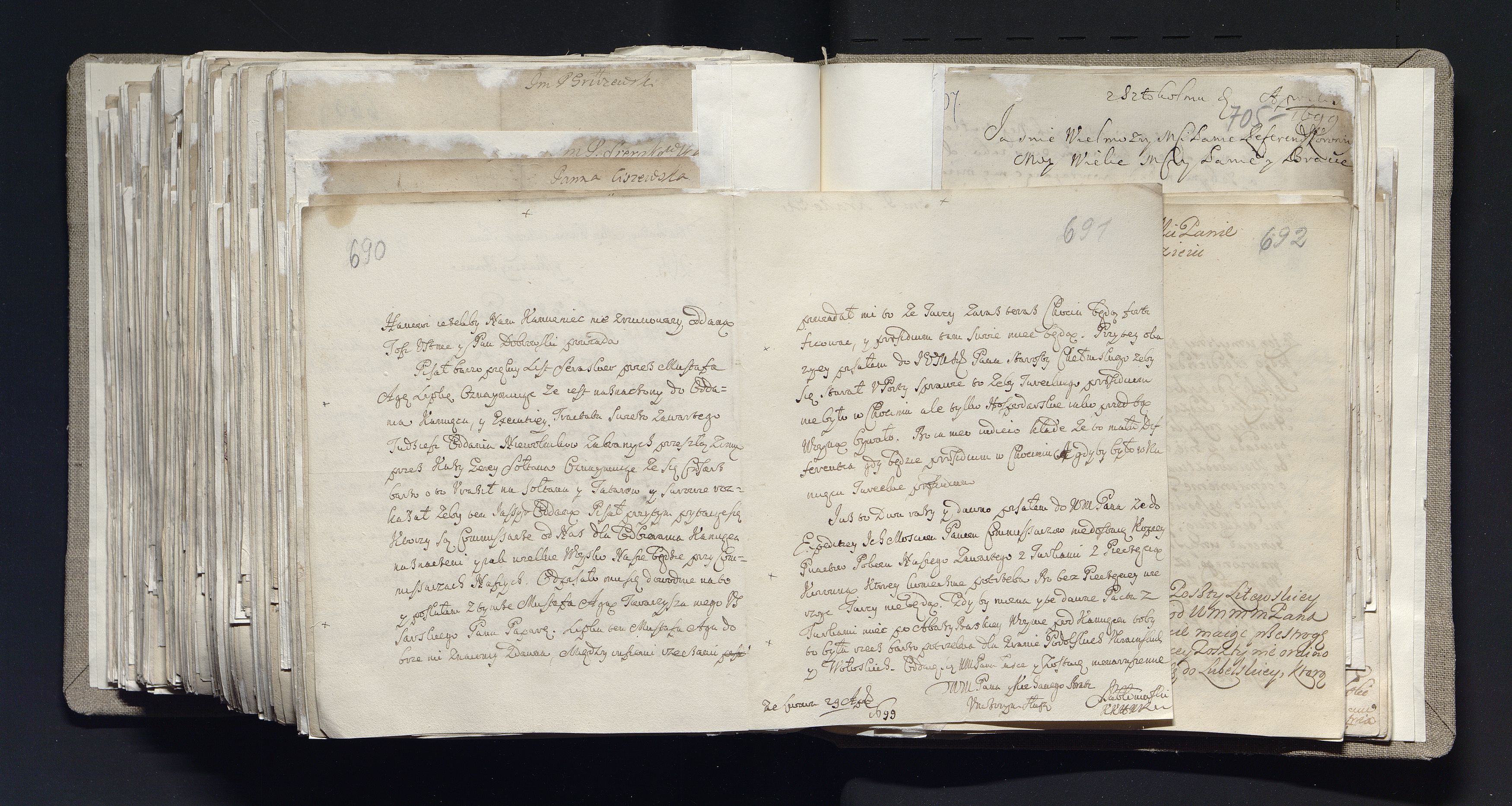 1_335_0_0_163a-28_0468