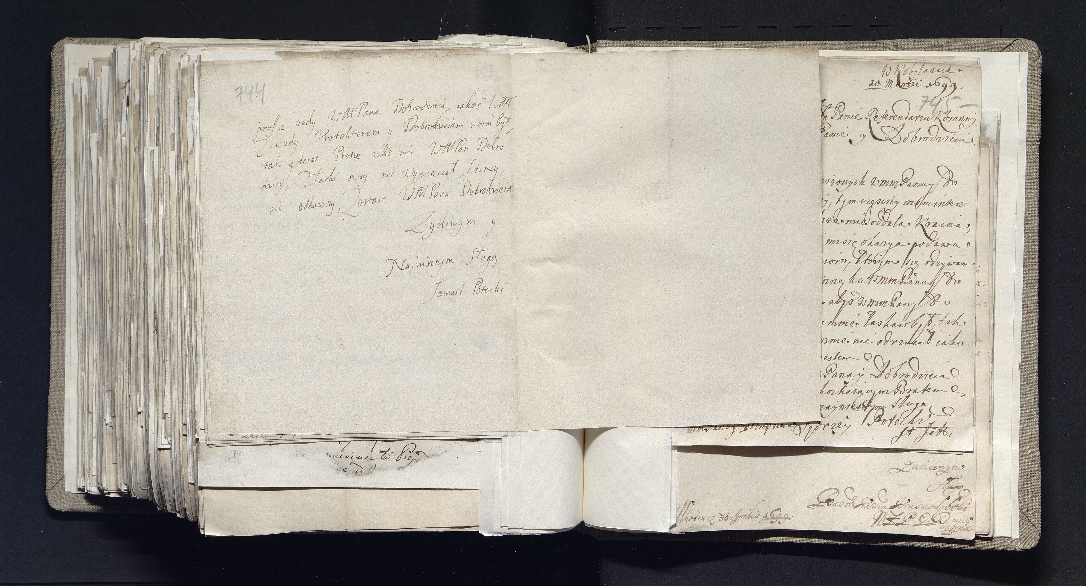 1_335_0_0_163a-28_0500