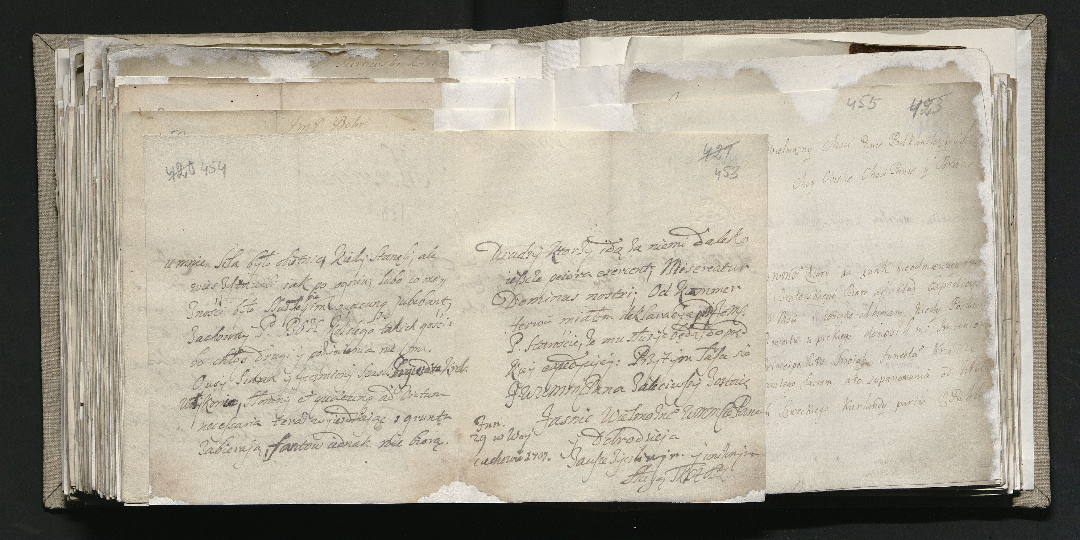 1_335_0_0_163a-30_0263