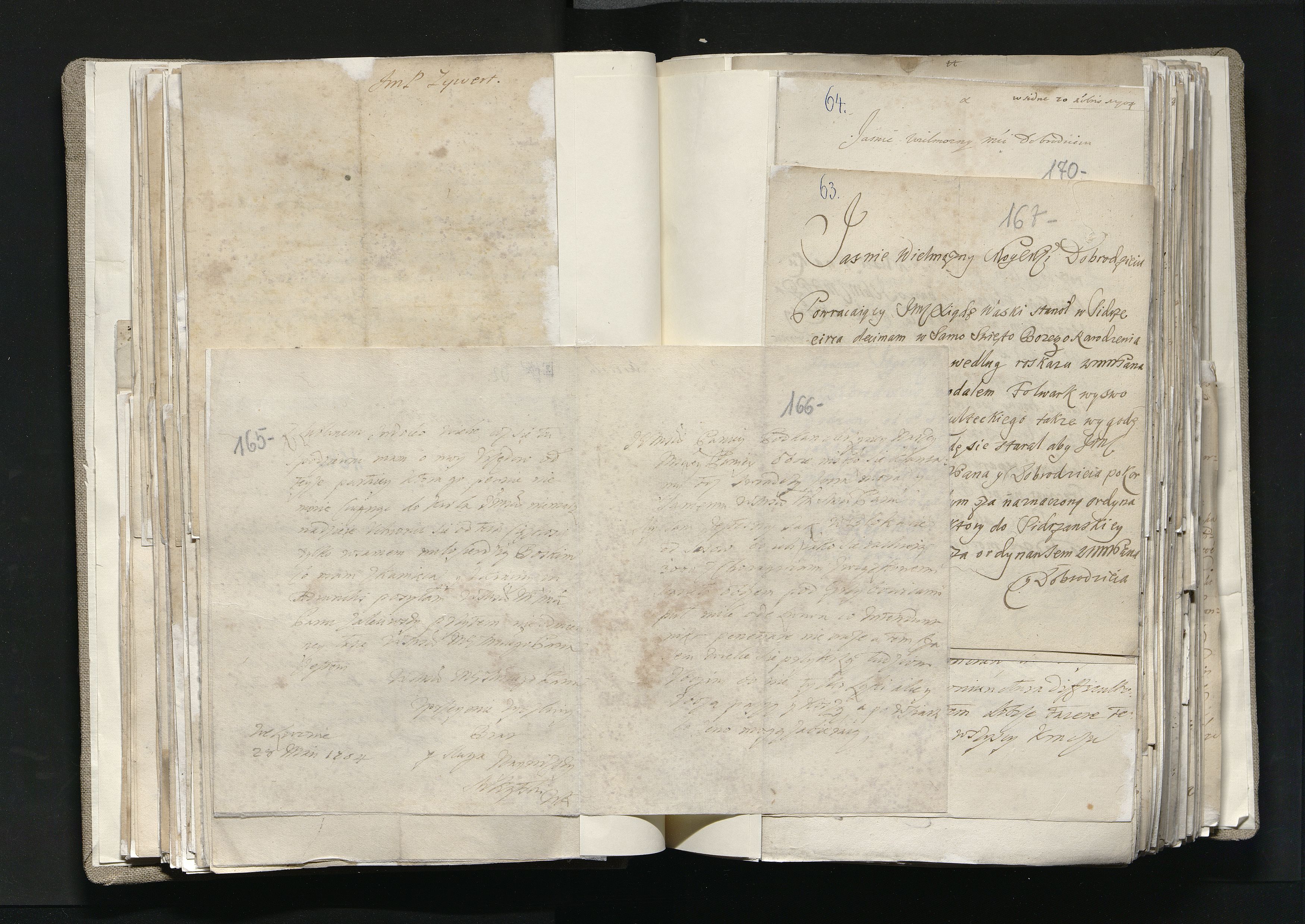 1_335_0_0_163a-33_0104