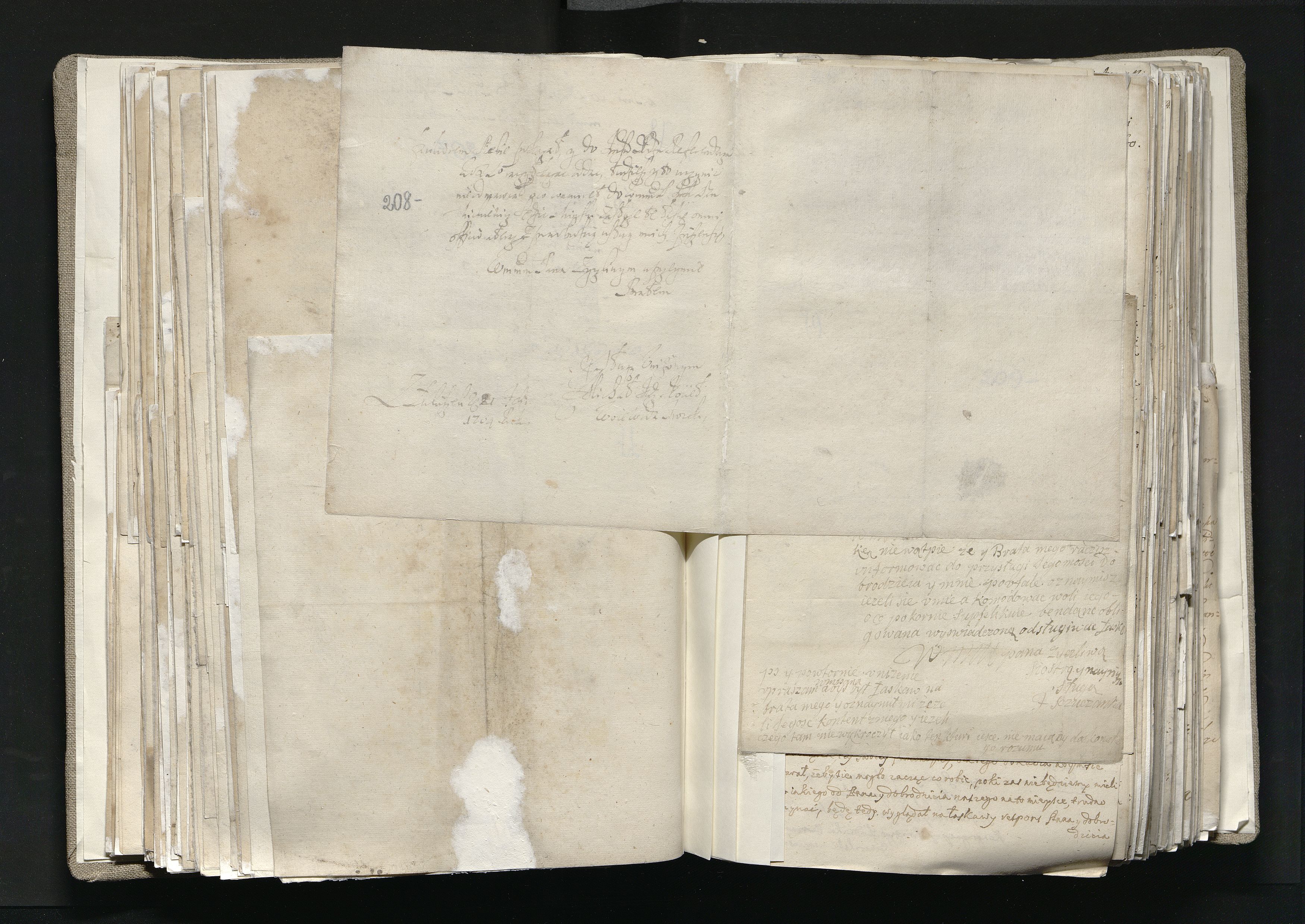 1_335_0_0_163a-33_0132