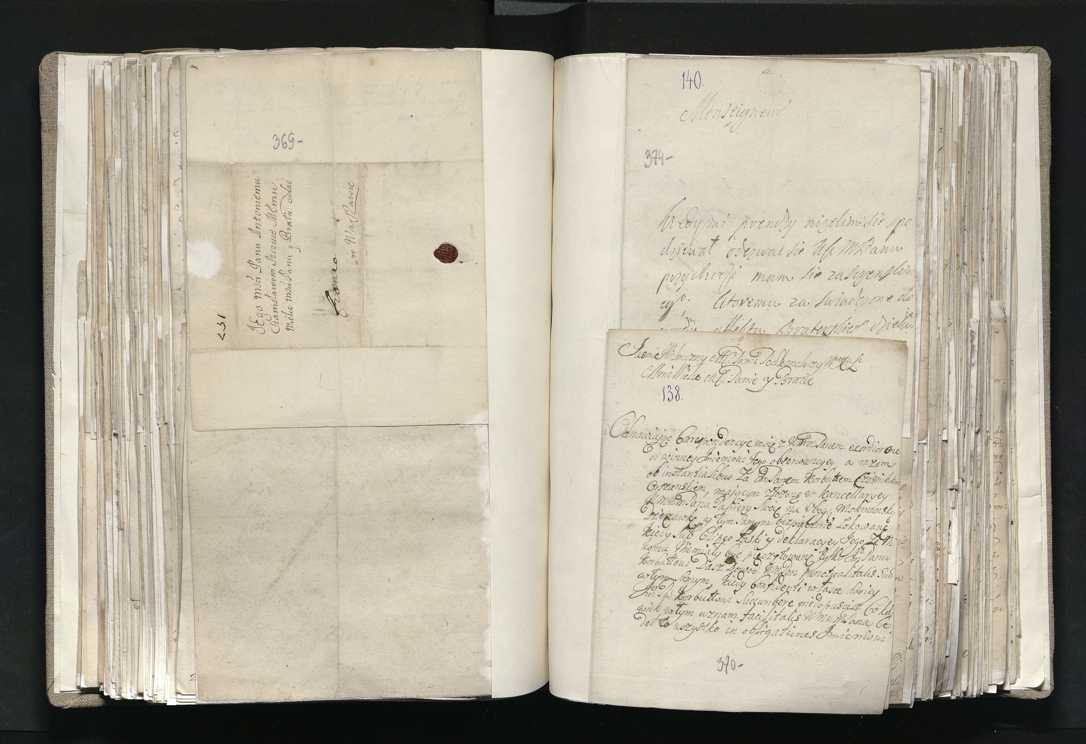 1_335_0_0_163a-33_0240