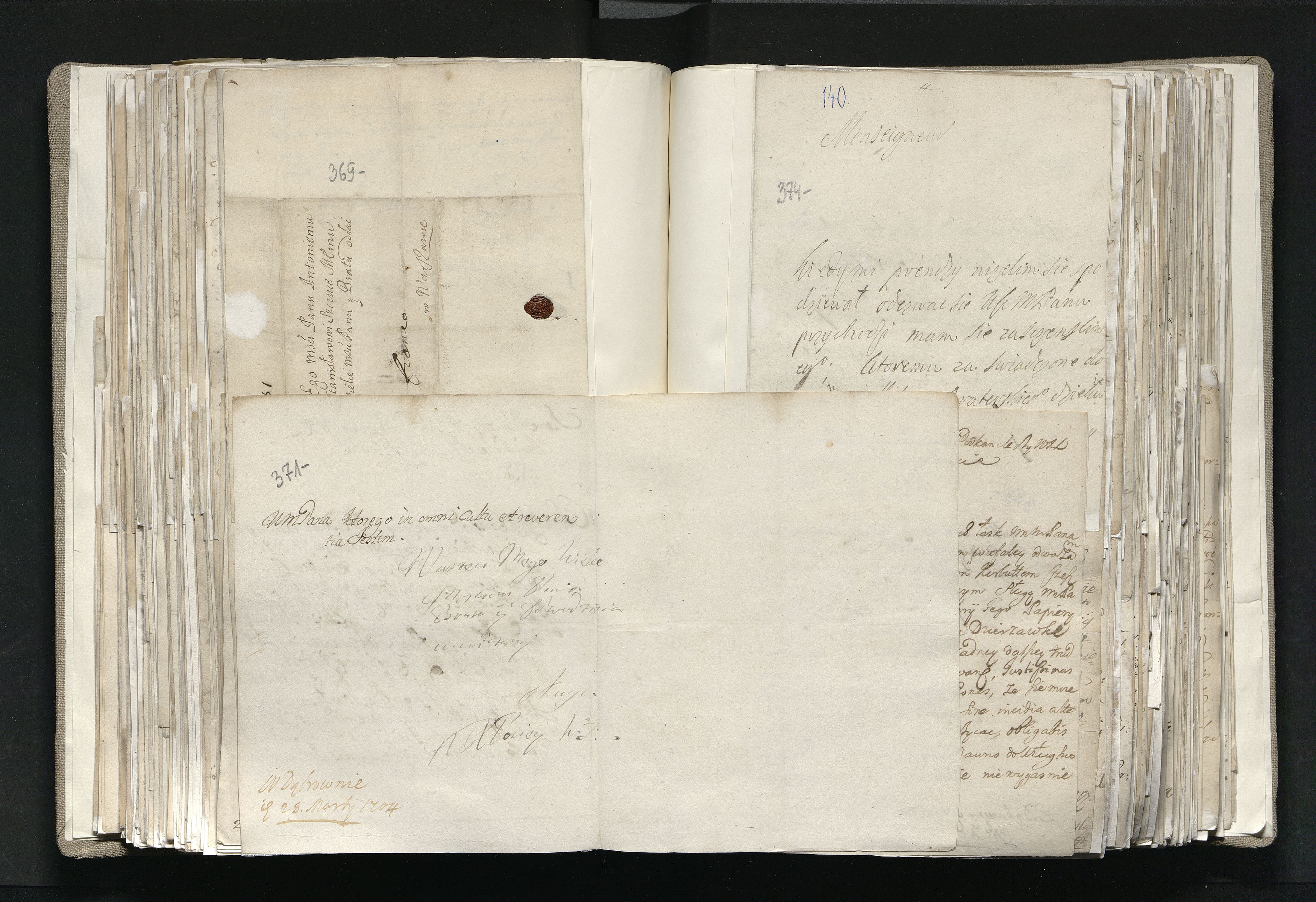 1_335_0_0_163a-33_0241