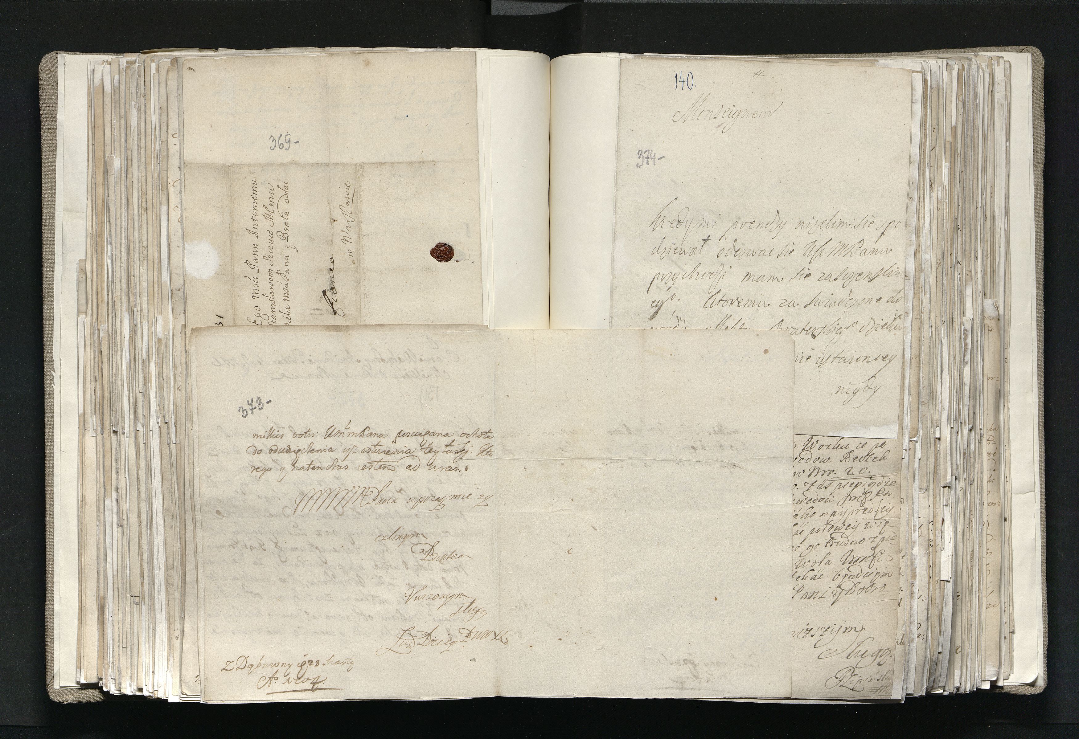 1_335_0_0_163a-33_0243