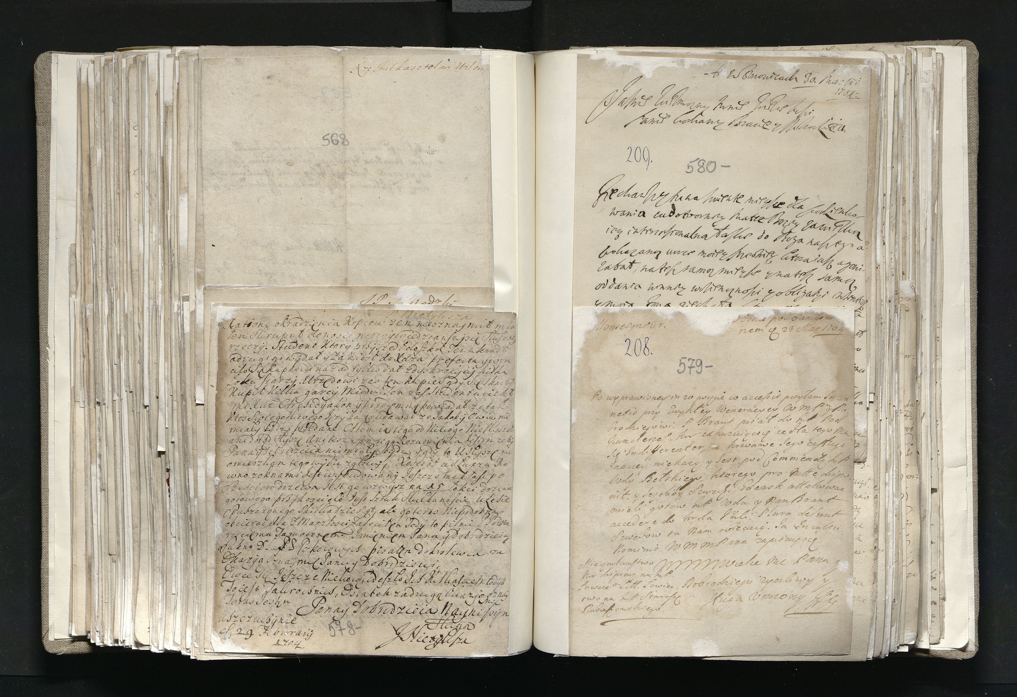 1_335_0_0_163a-33_0372