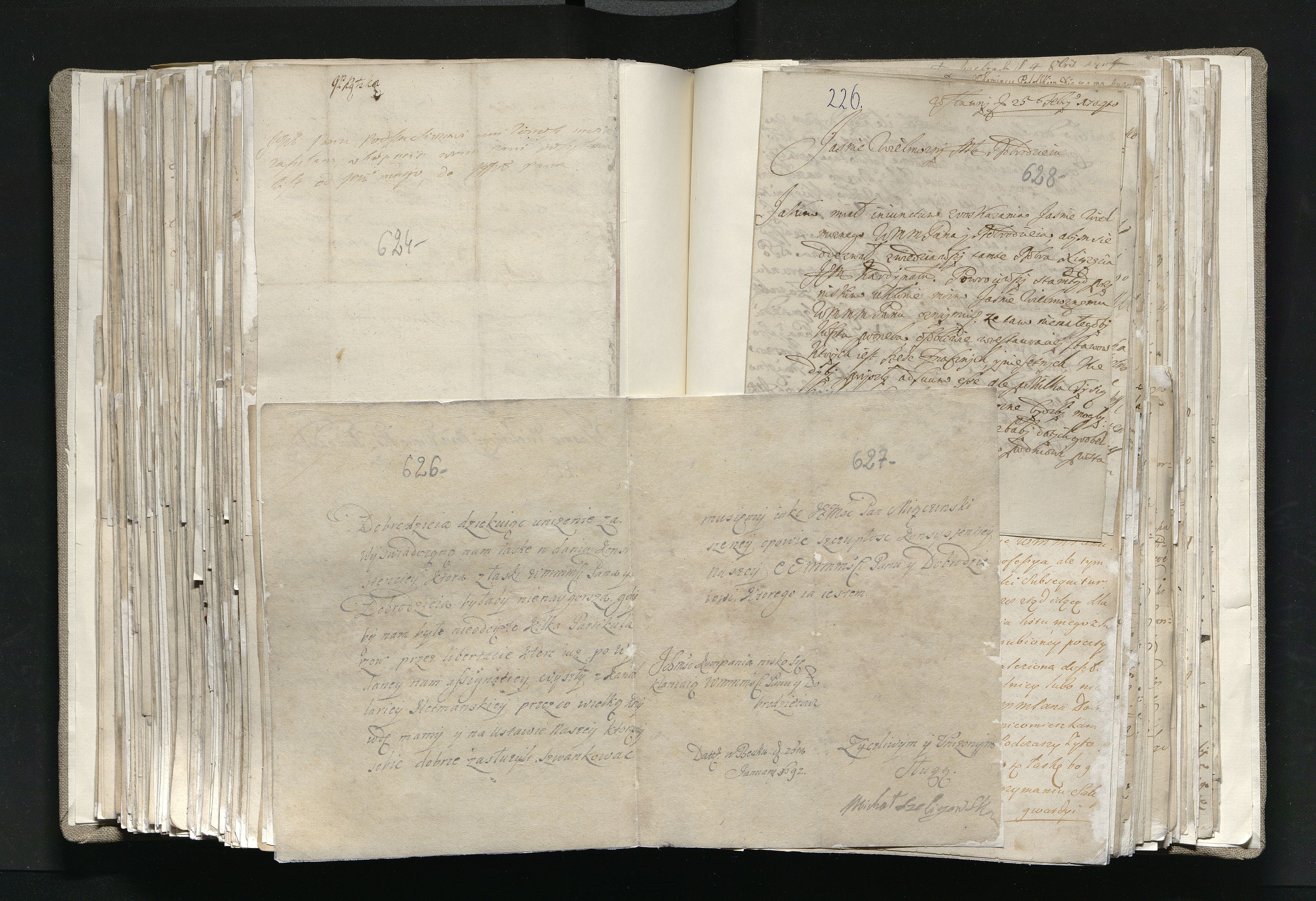 1_335_0_0_163a-33_0404