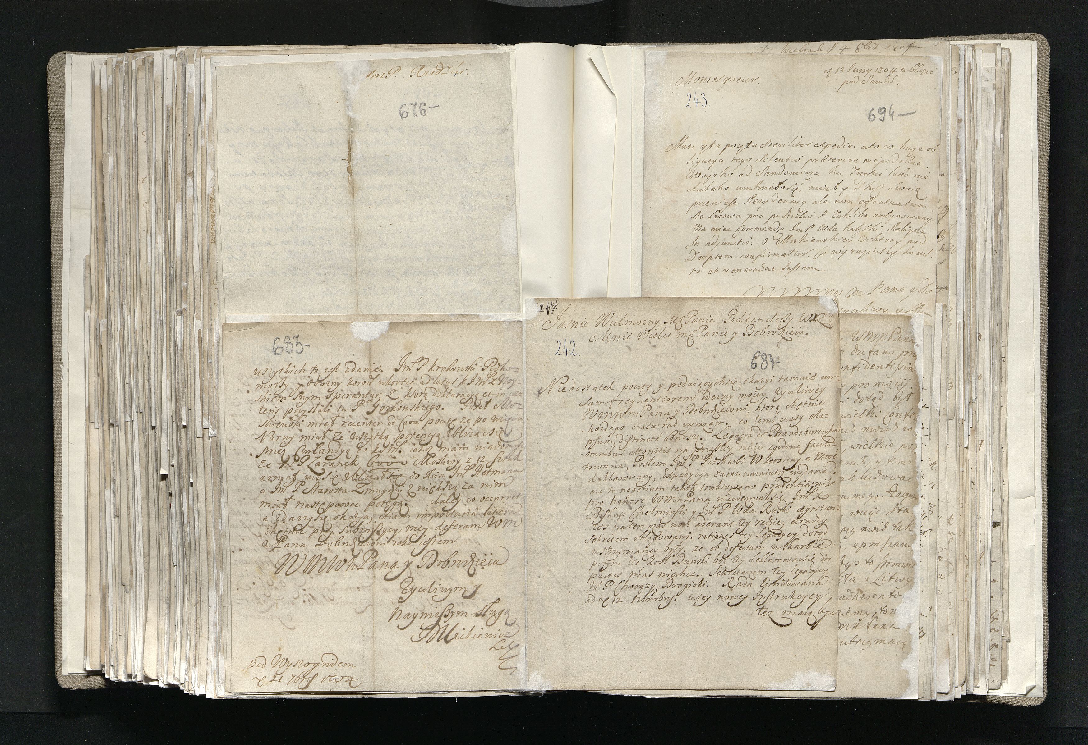 1_335_0_0_163a-33_0438