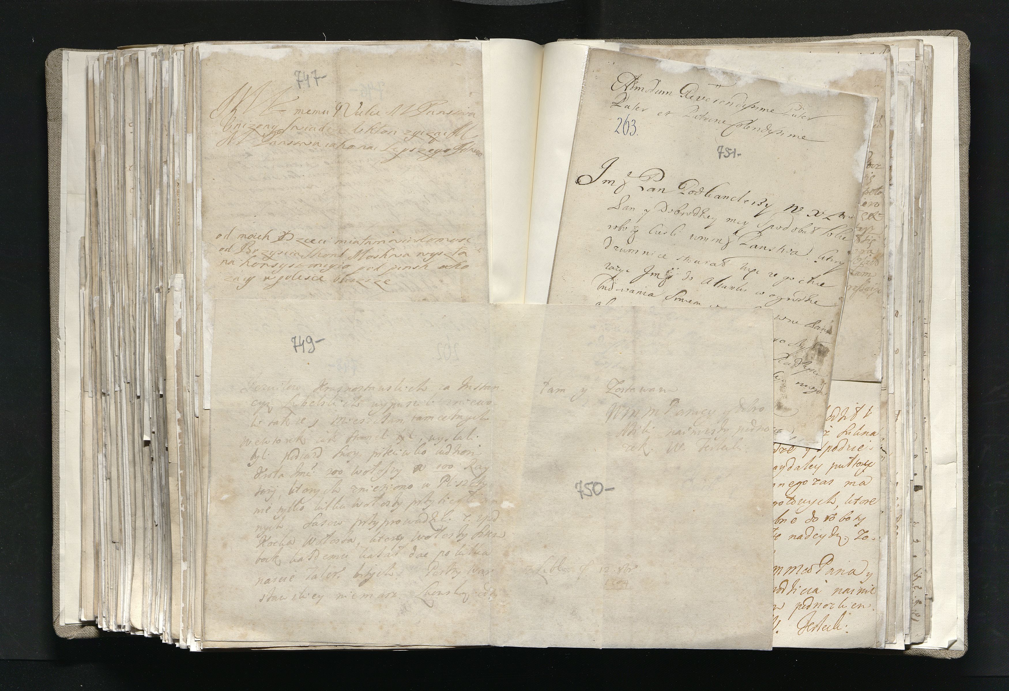 1_335_0_0_163a-33_0476